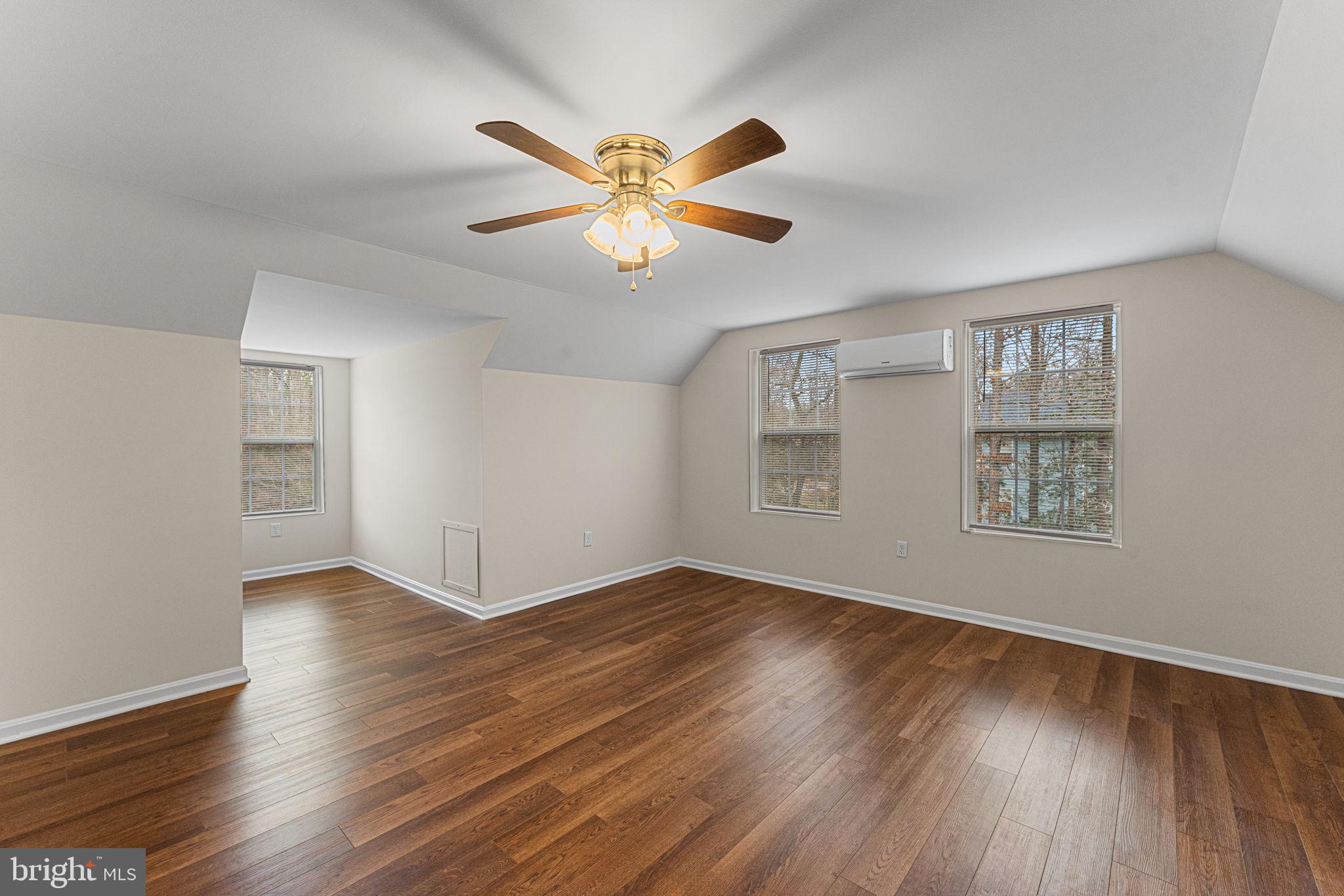 PERSIMMON HILLS - Residential