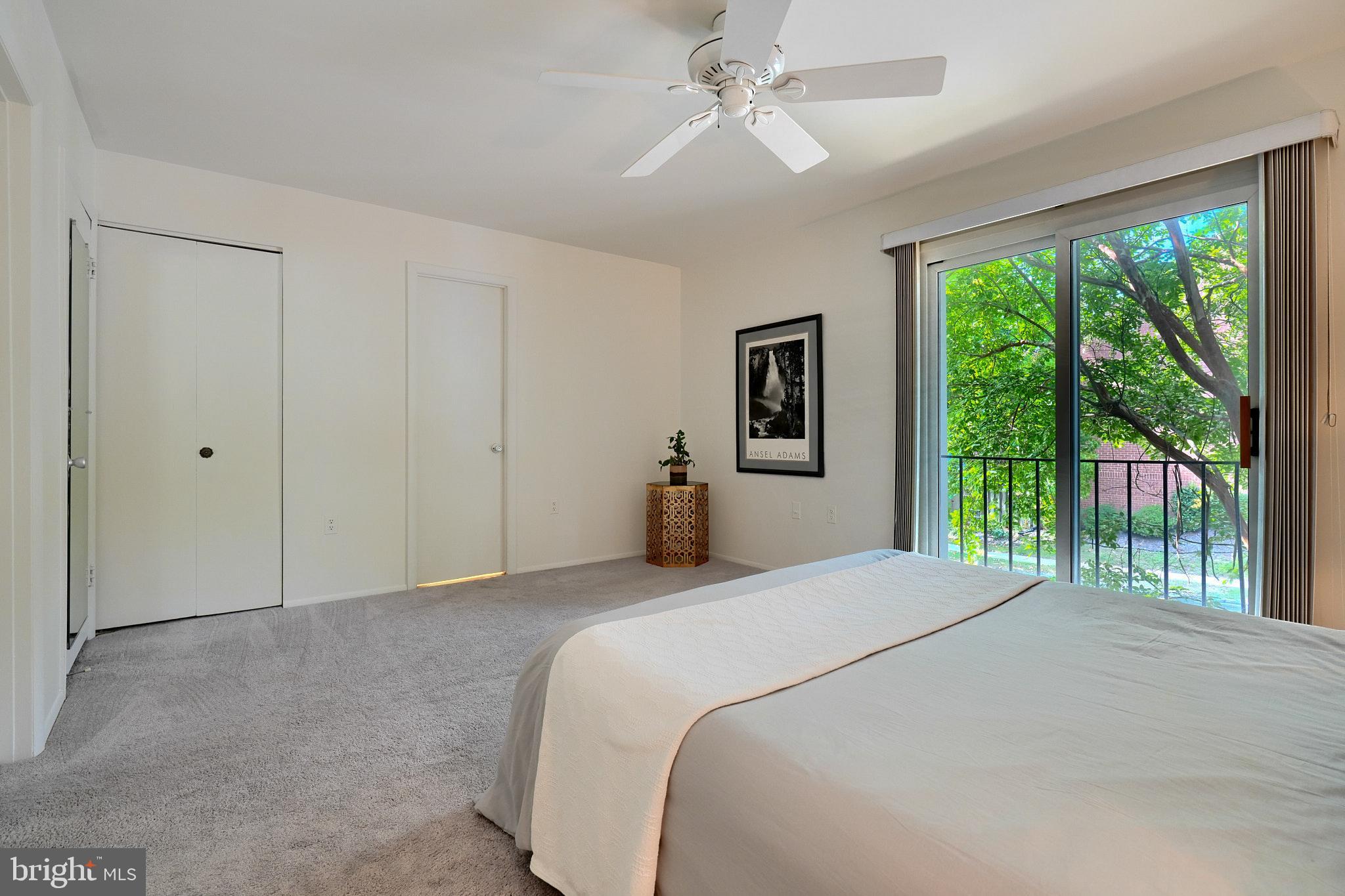 GREENBERRY WOODS - Residential