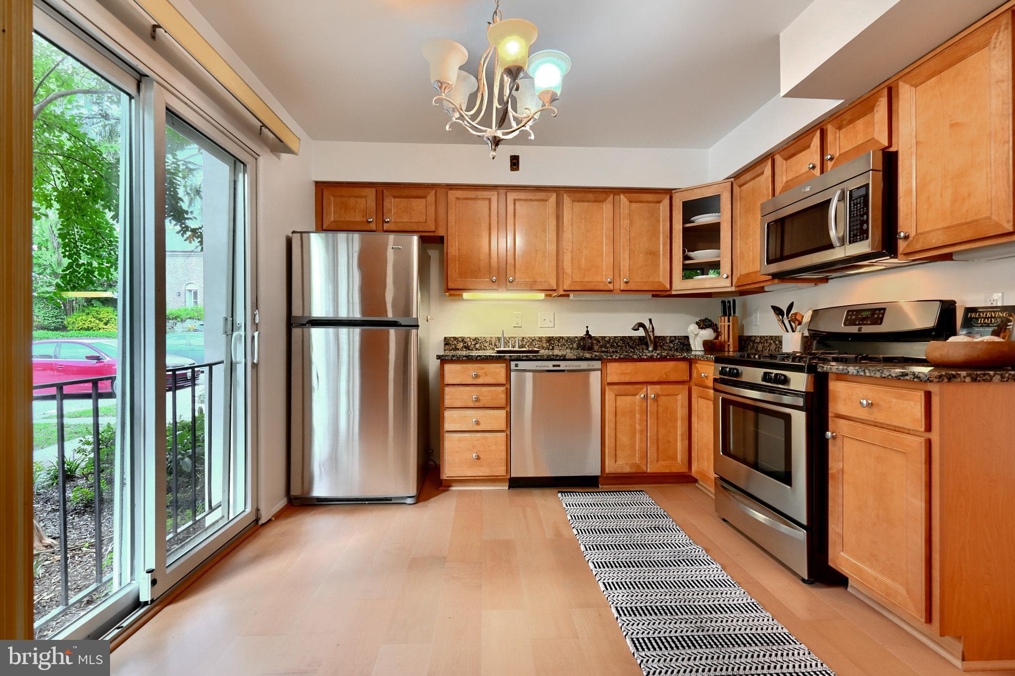 GREENBERRY WOODS - Residential