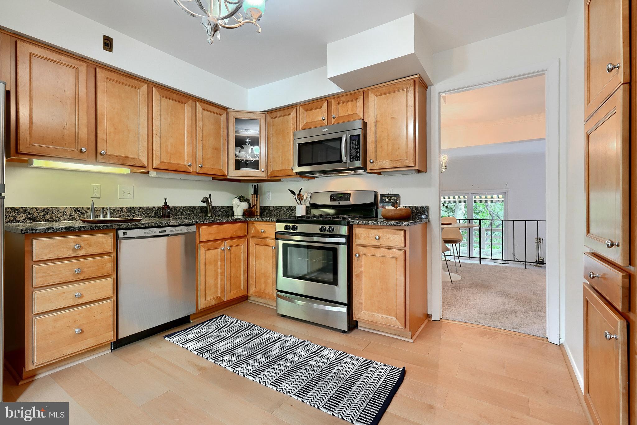 GREENBERRY WOODS - Residential