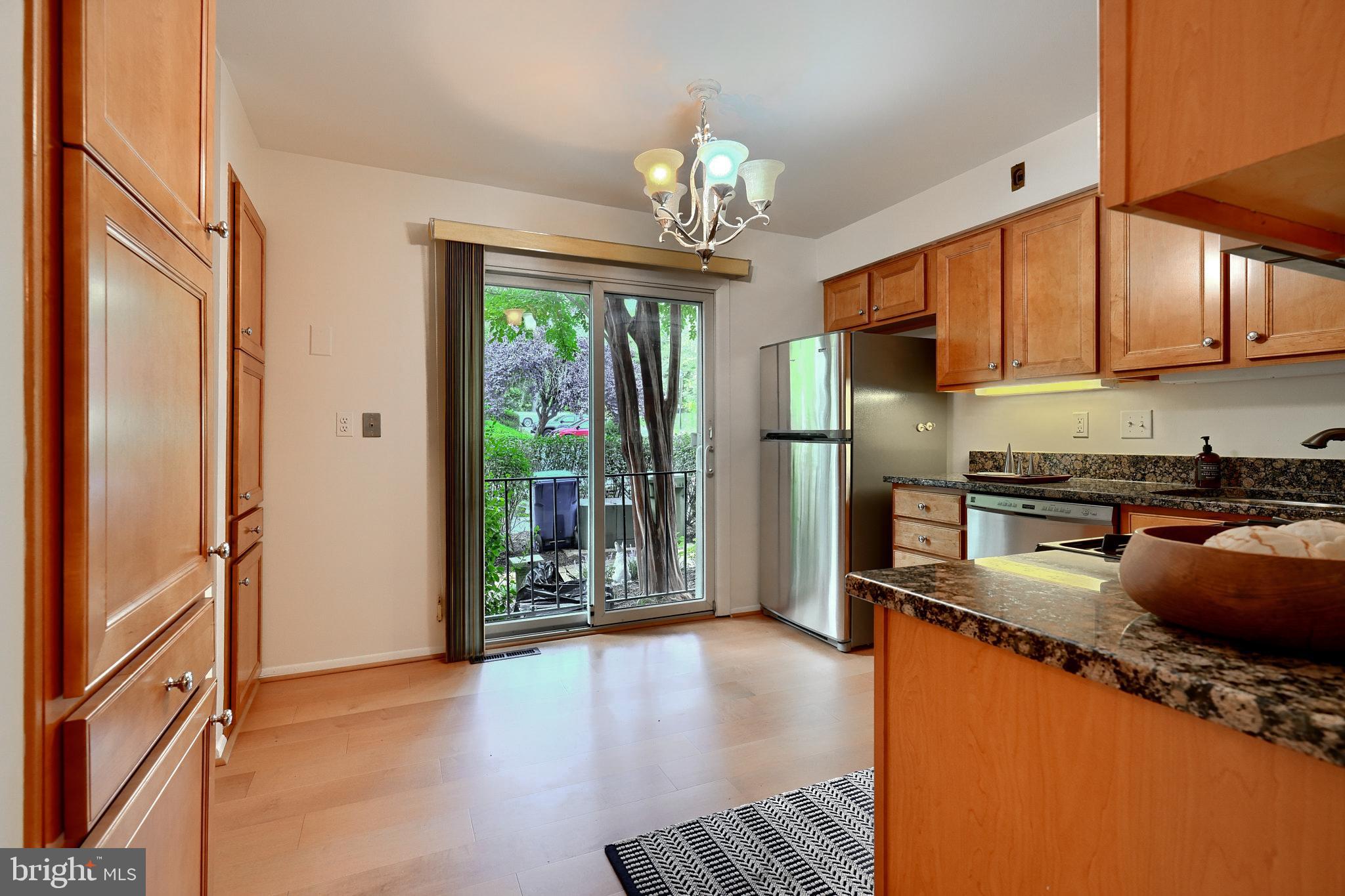 GREENBERRY WOODS - Residential