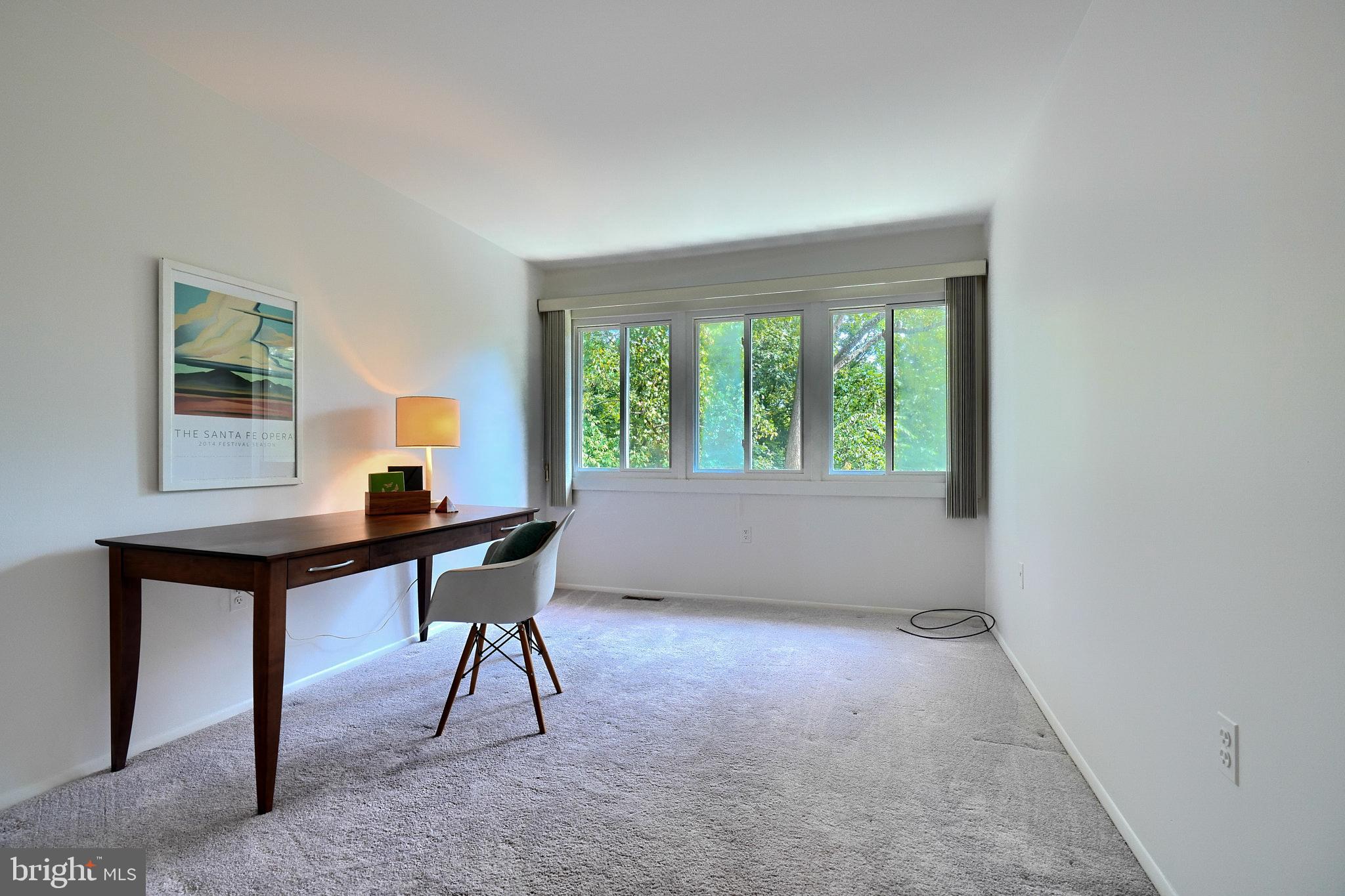 GREENBERRY WOODS - Residential