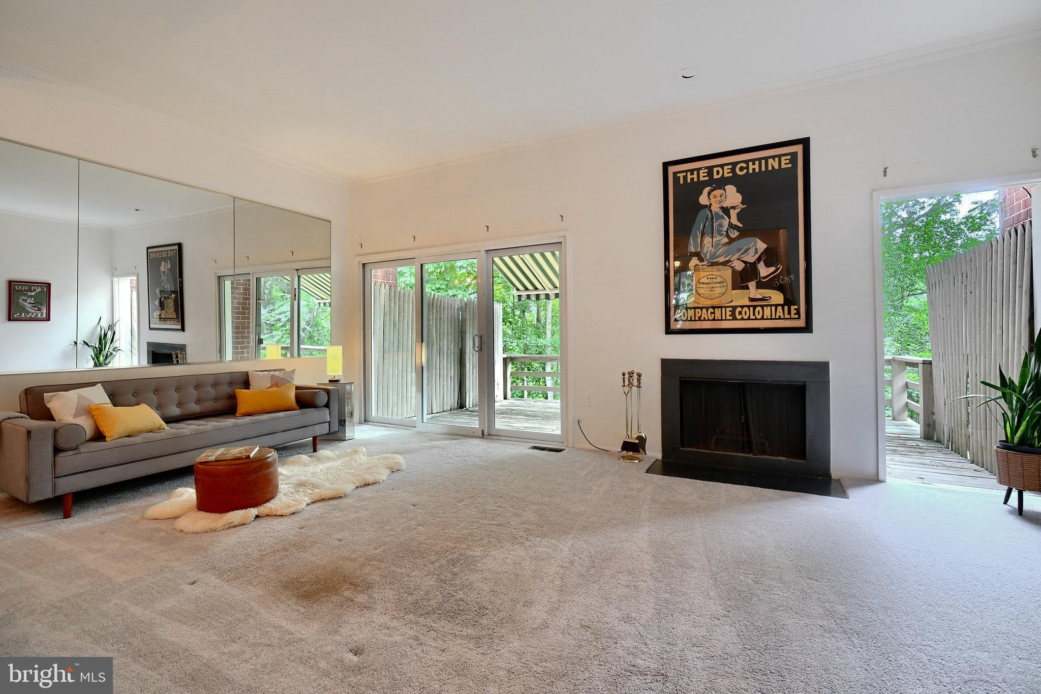 GREENBERRY WOODS - Residential