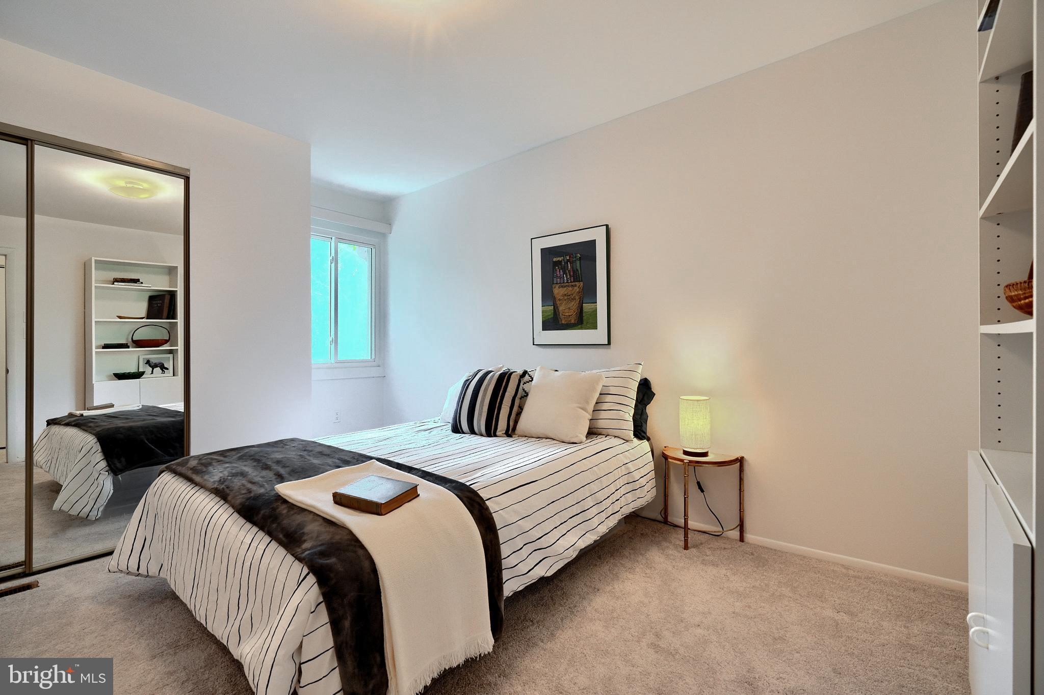 GREENBERRY WOODS - Residential