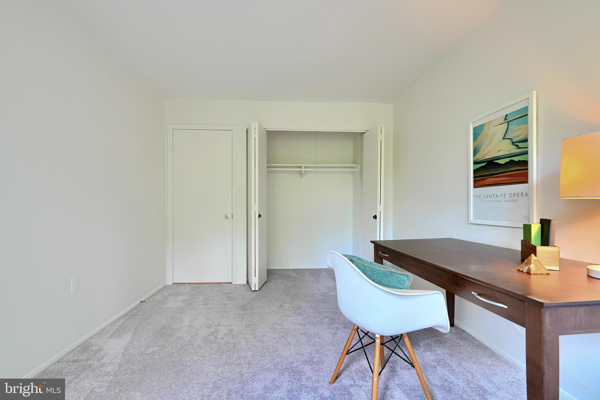 GREENBERRY WOODS - Residential