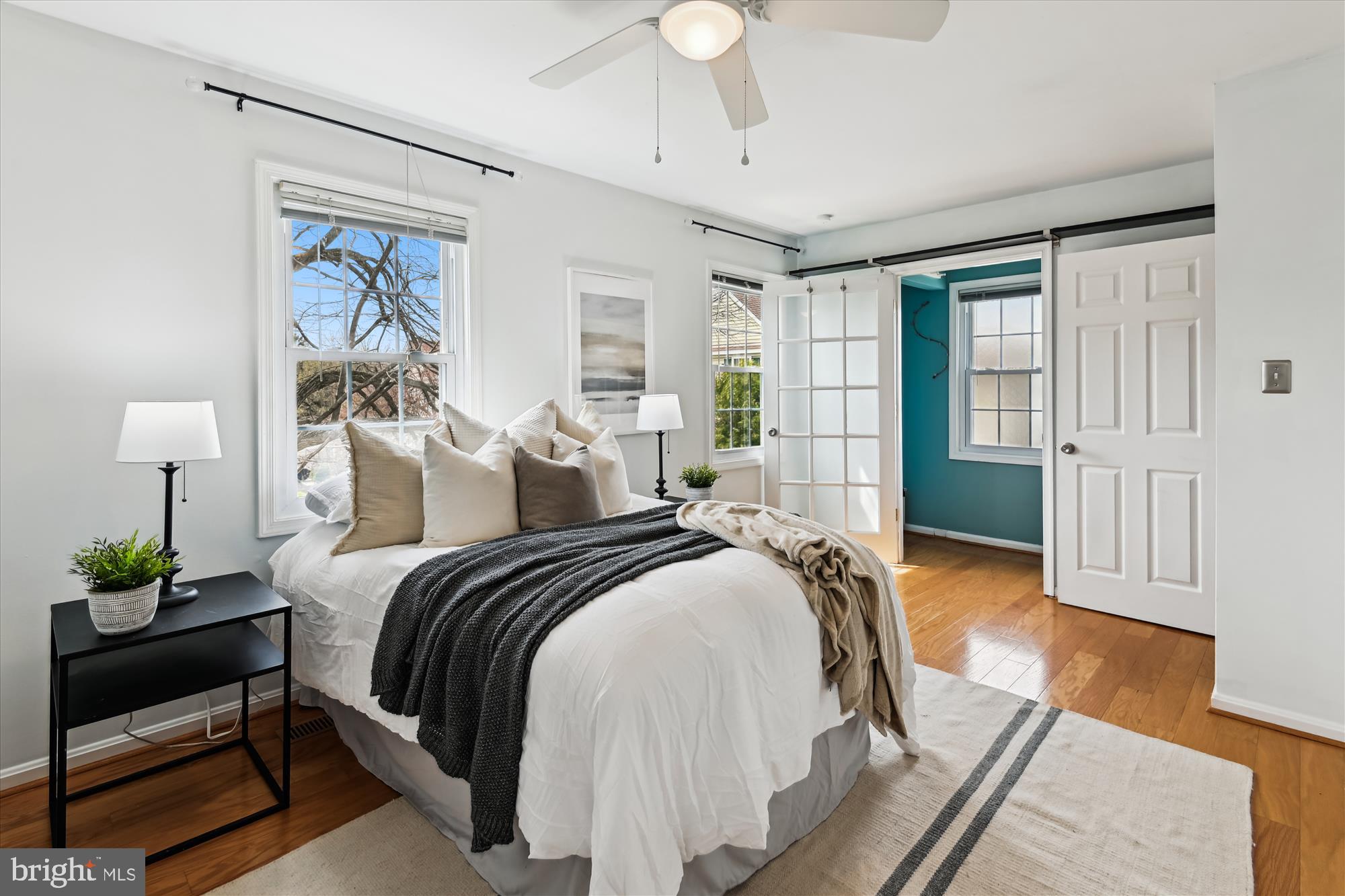 CROFTON MEWS CONDO - Residential