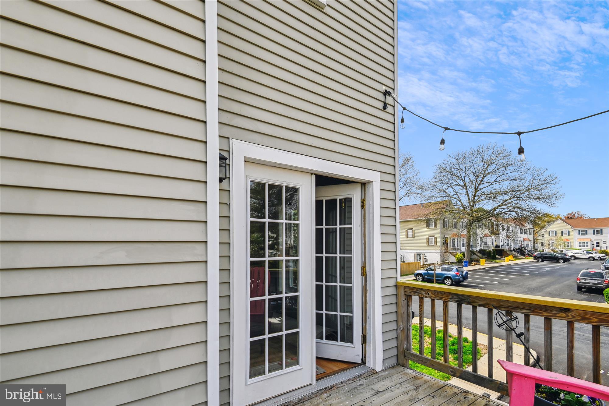 CROFTON MEWS CONDO - Residential