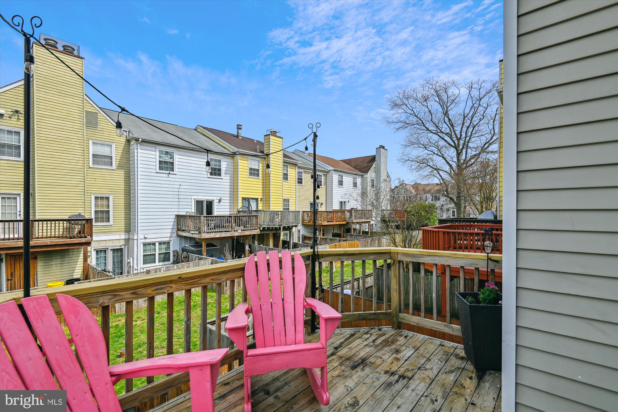 CROFTON MEWS CONDO - Residential