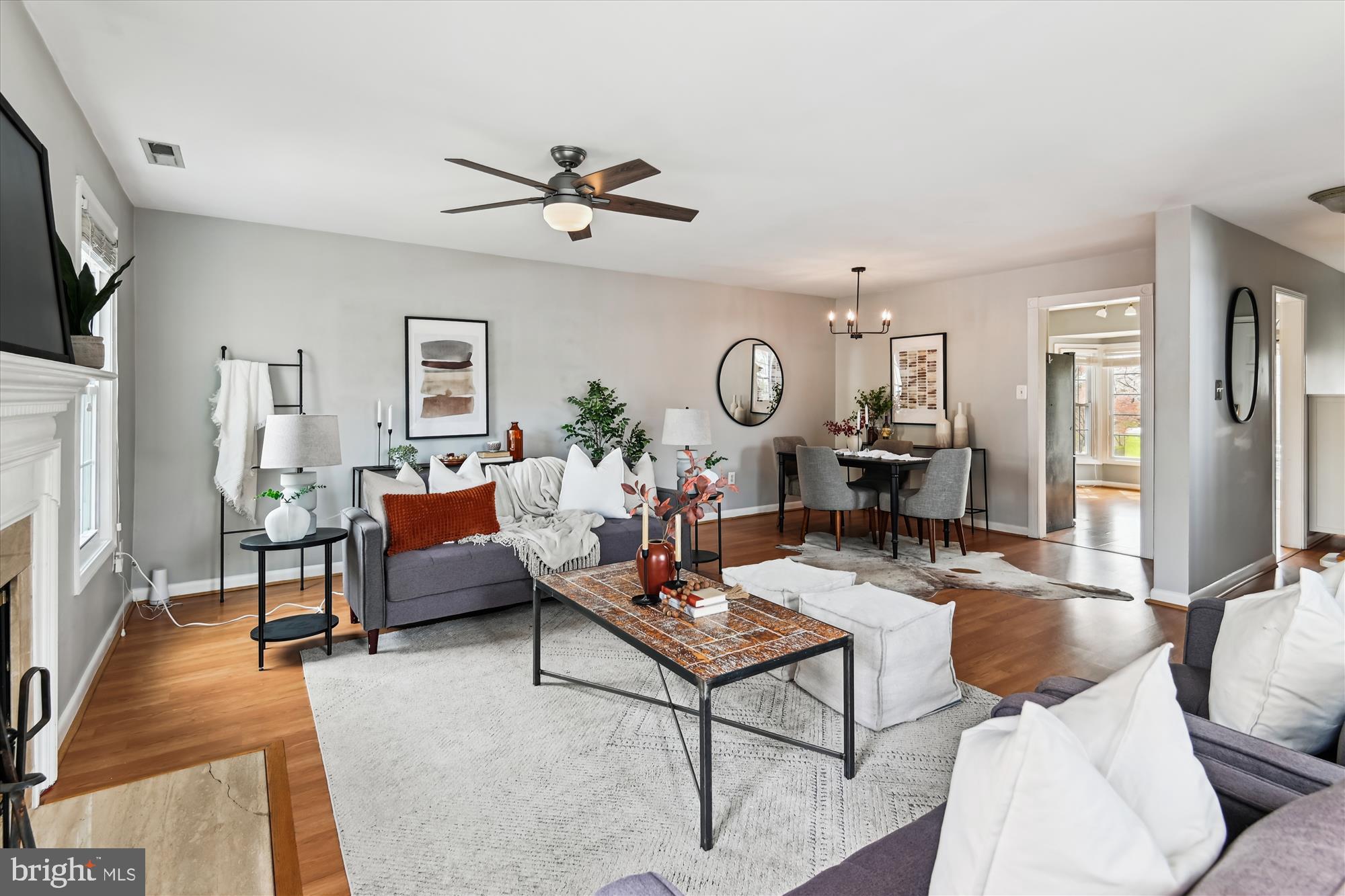 CROFTON MEWS CONDO - Residential