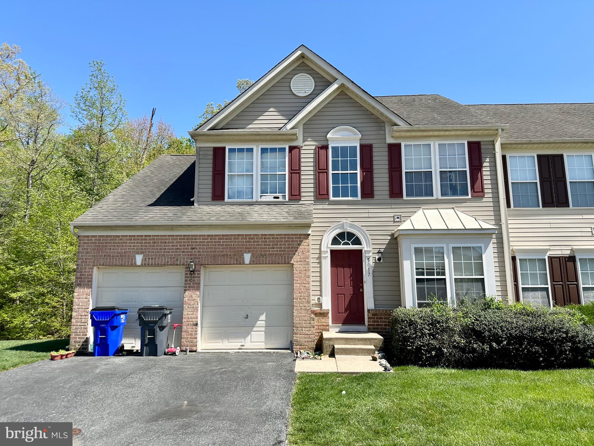 THE VILLAS AT HOLLYWOODS - Residential