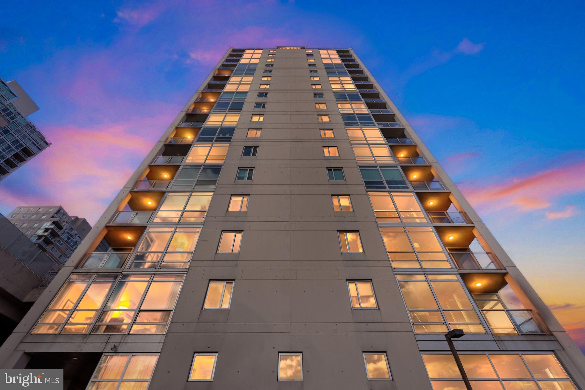 901 N PENN STREET 00 F1103