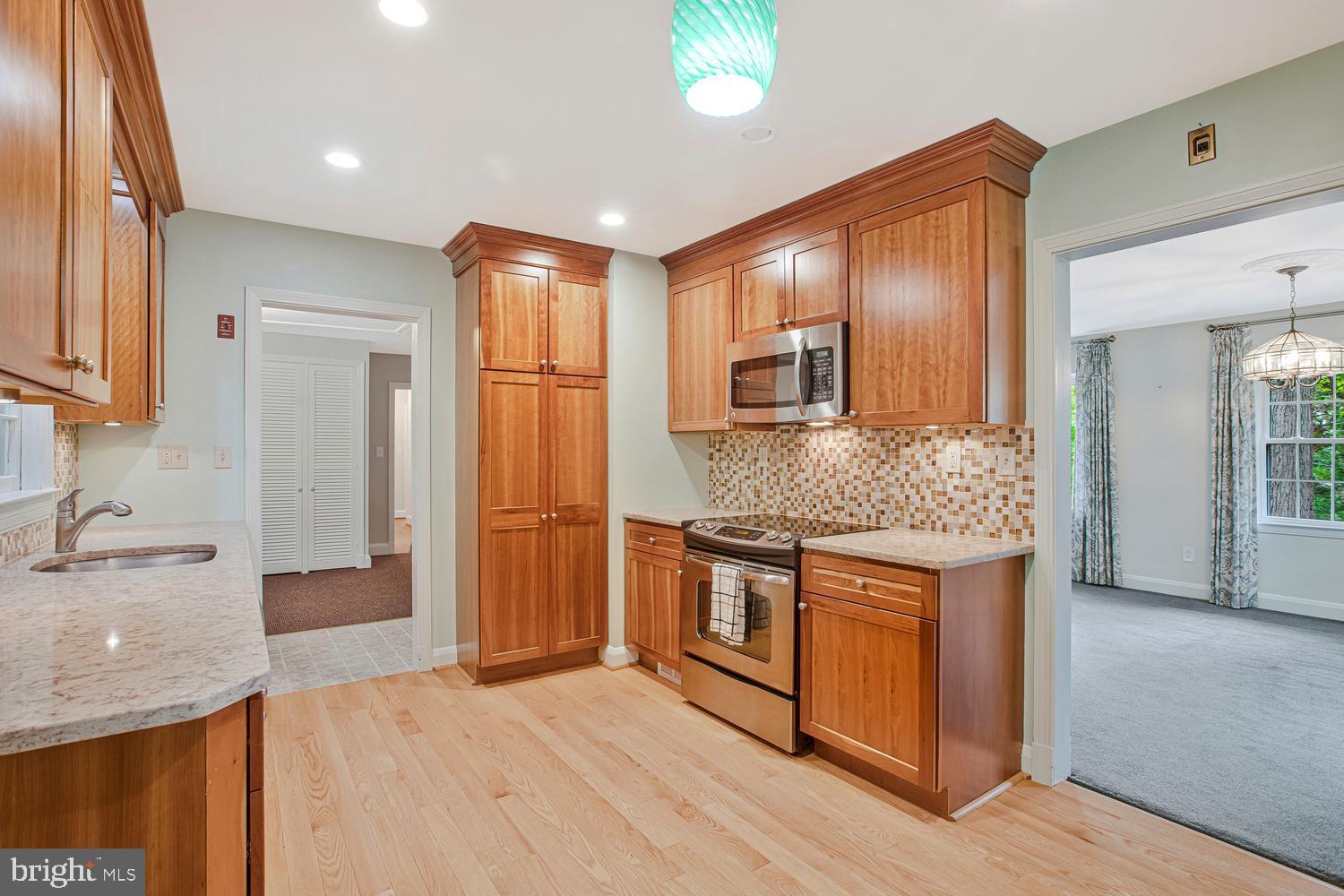 COCKEYSVILLE - Residential