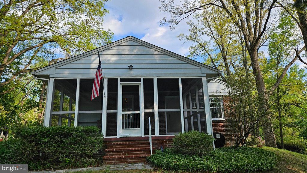 Photo of 42 Sherwood Road, COCKEYSVILLE, MD 21030 (MLS # MDBC2160878)