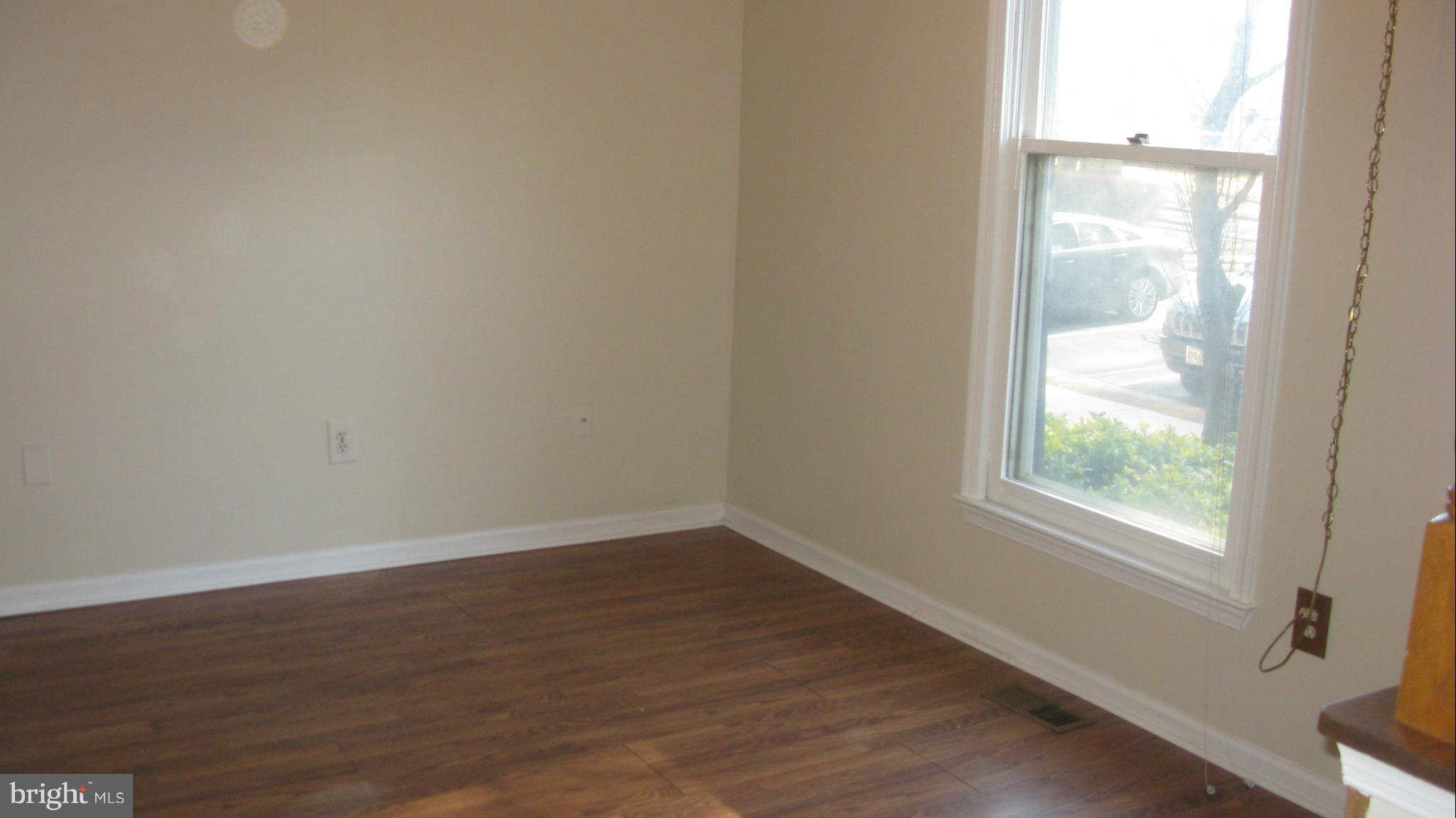 SHANNON STATION - Residential