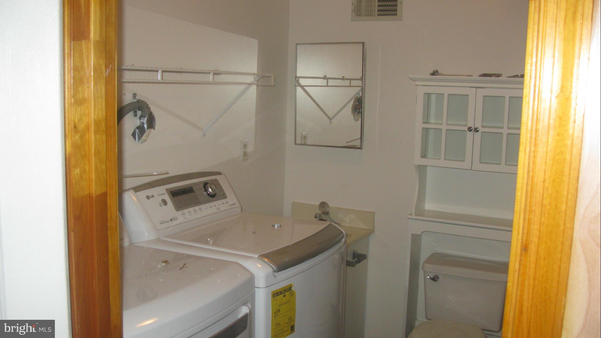 SHANNON STATION - Residential