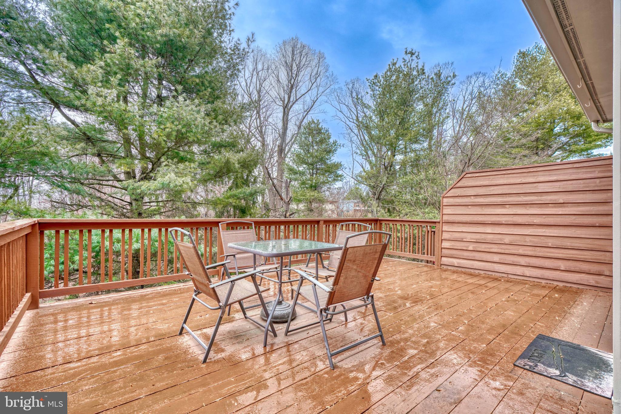 SUMMIT CHASE - Residential