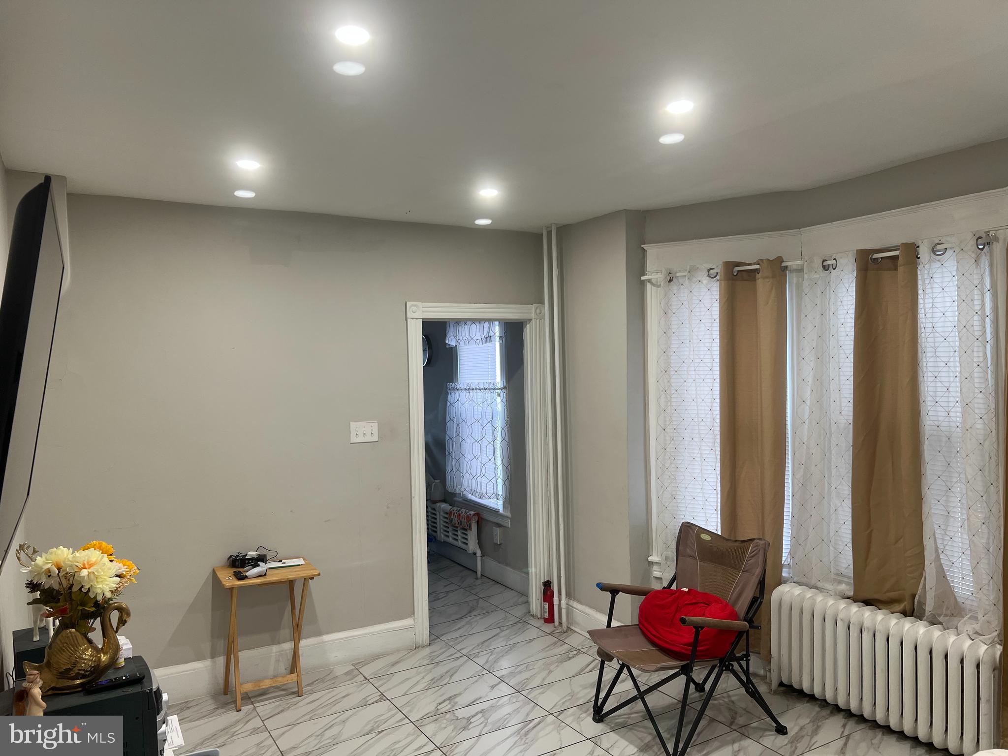 355 W WINDSOR STREET