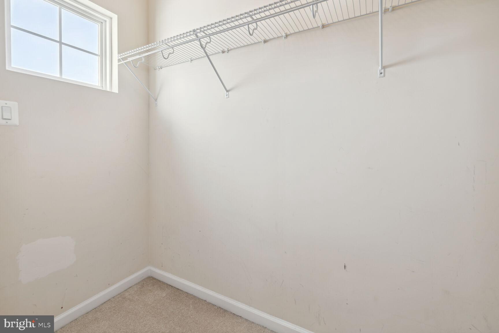 GATEWAY COMMONS - Residential Lease