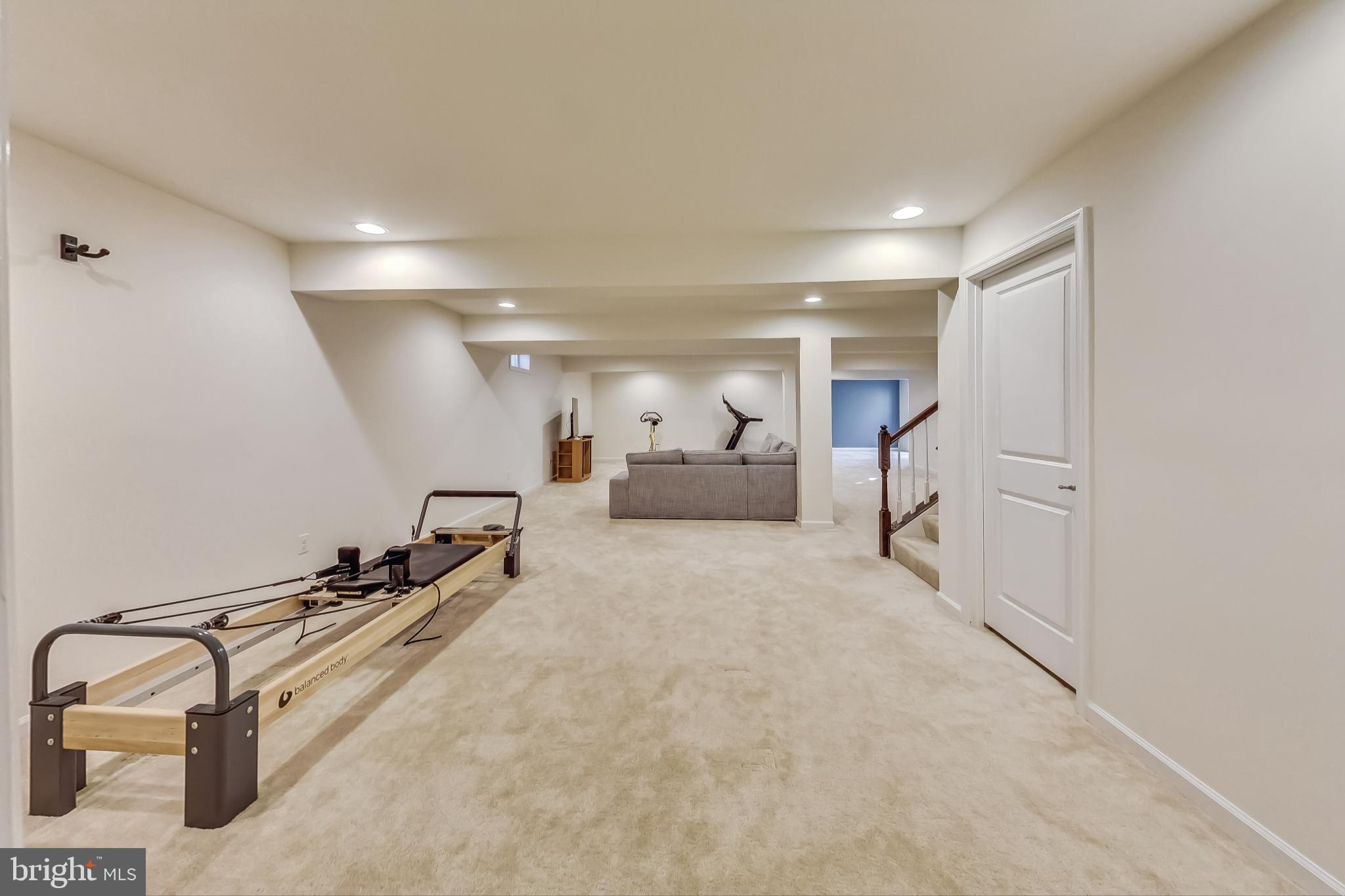 MARBURY - Residential