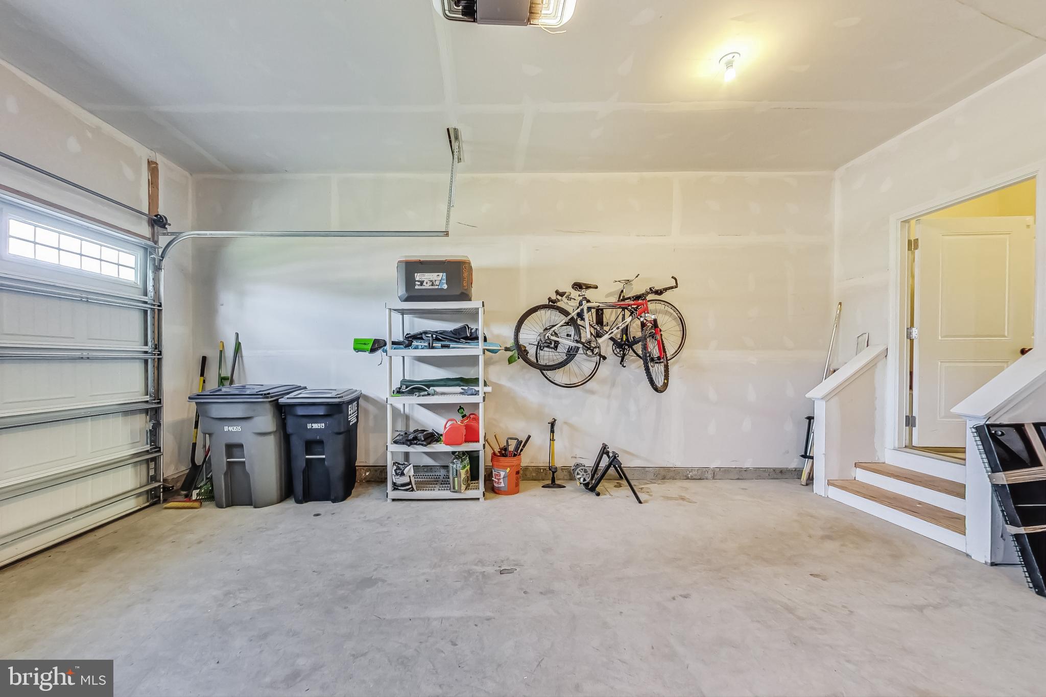 MARBURY - Residential