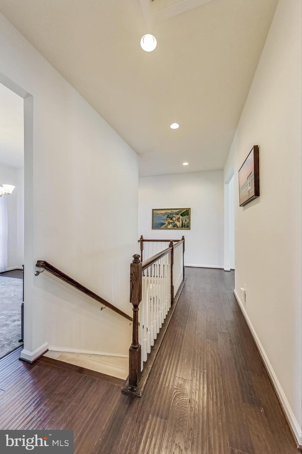 MARBURY - Residential