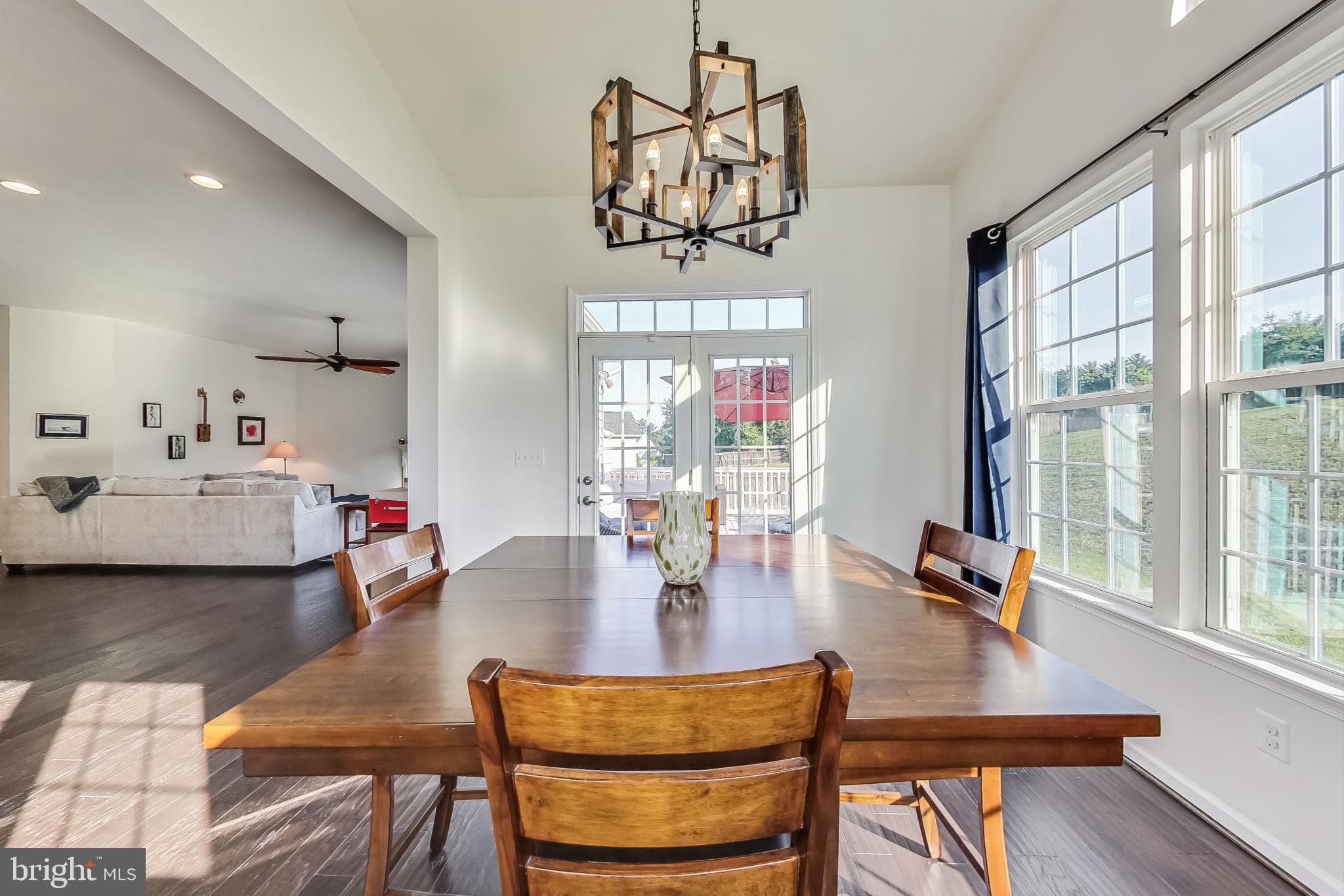 MARBURY - Residential