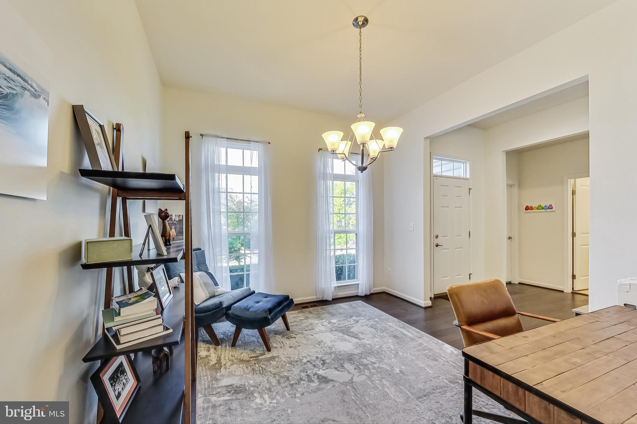 MARBURY - Residential