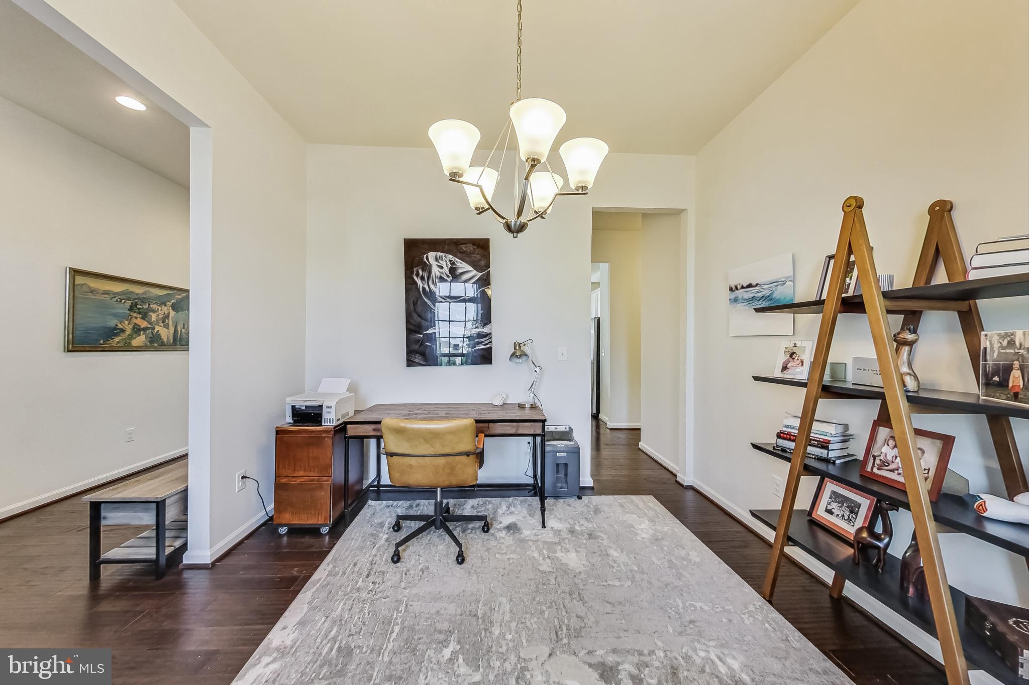 MARBURY - Residential