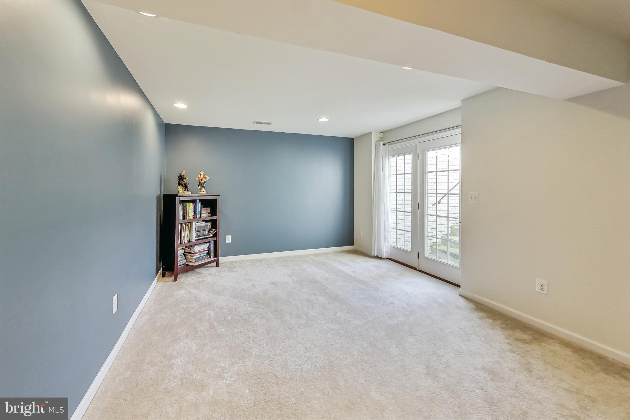 MARBURY - Residential