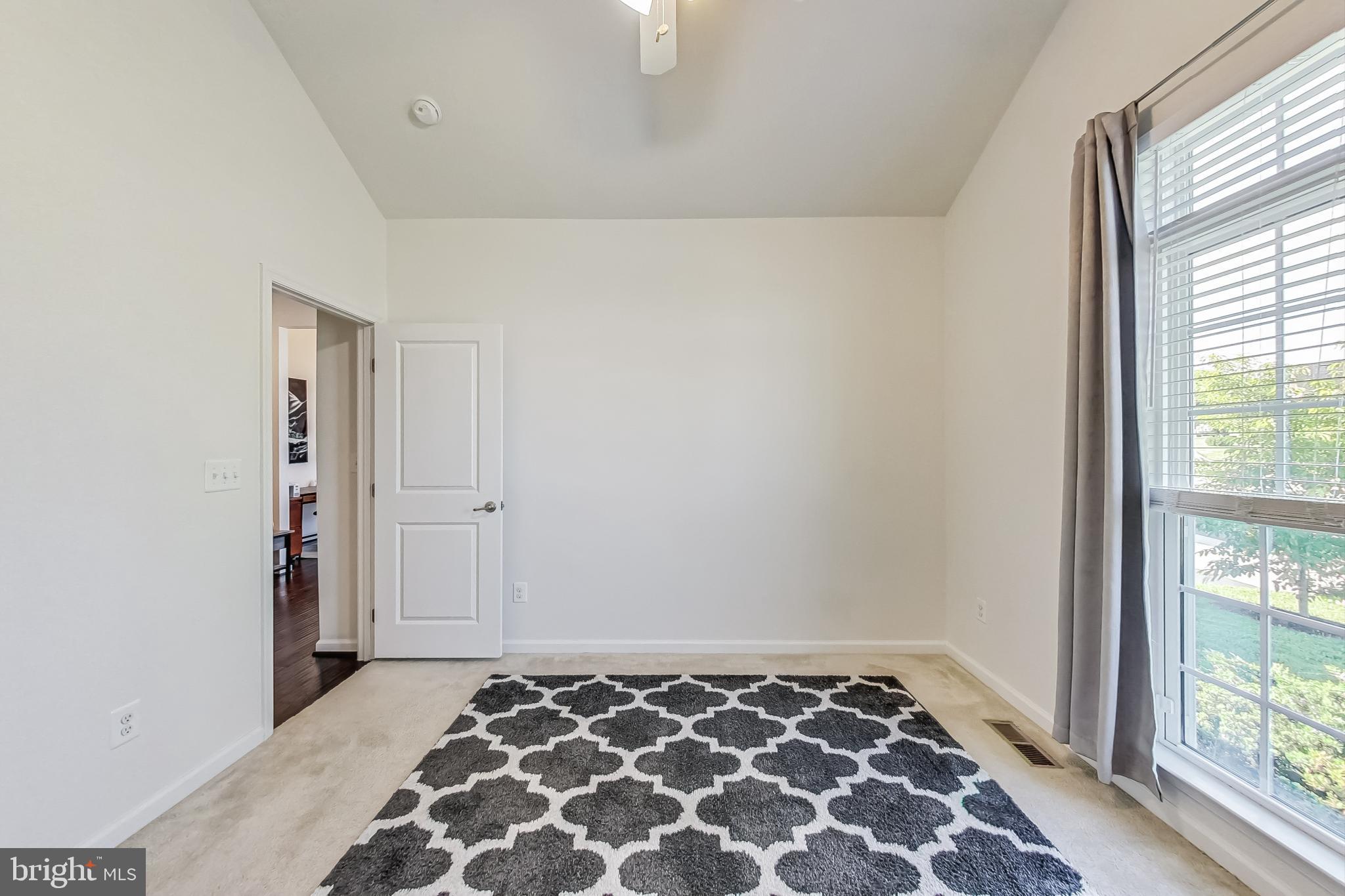 MARBURY - Residential