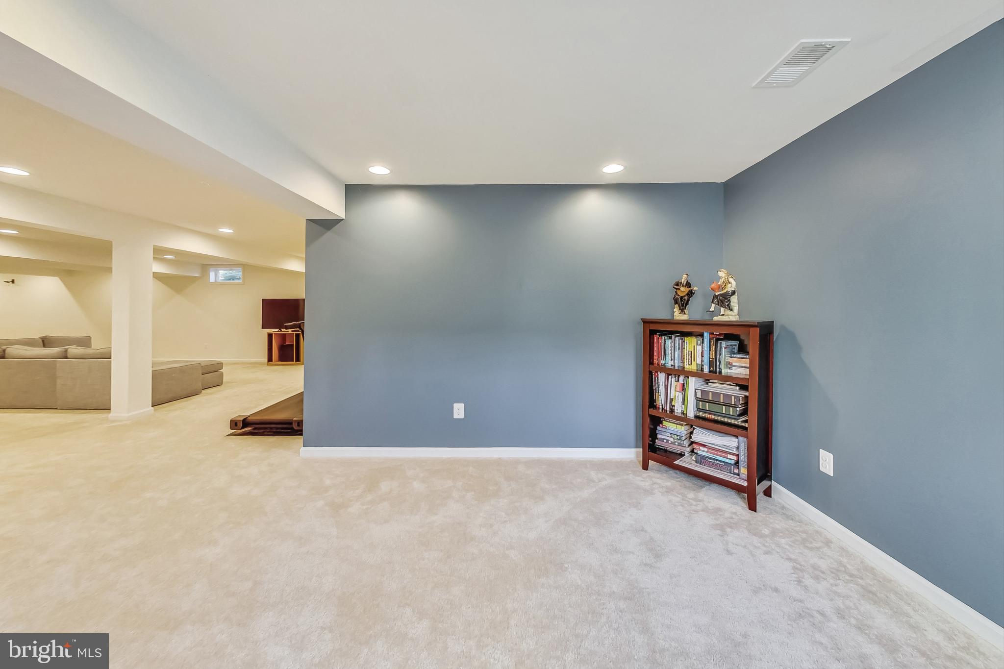 MARBURY - Residential