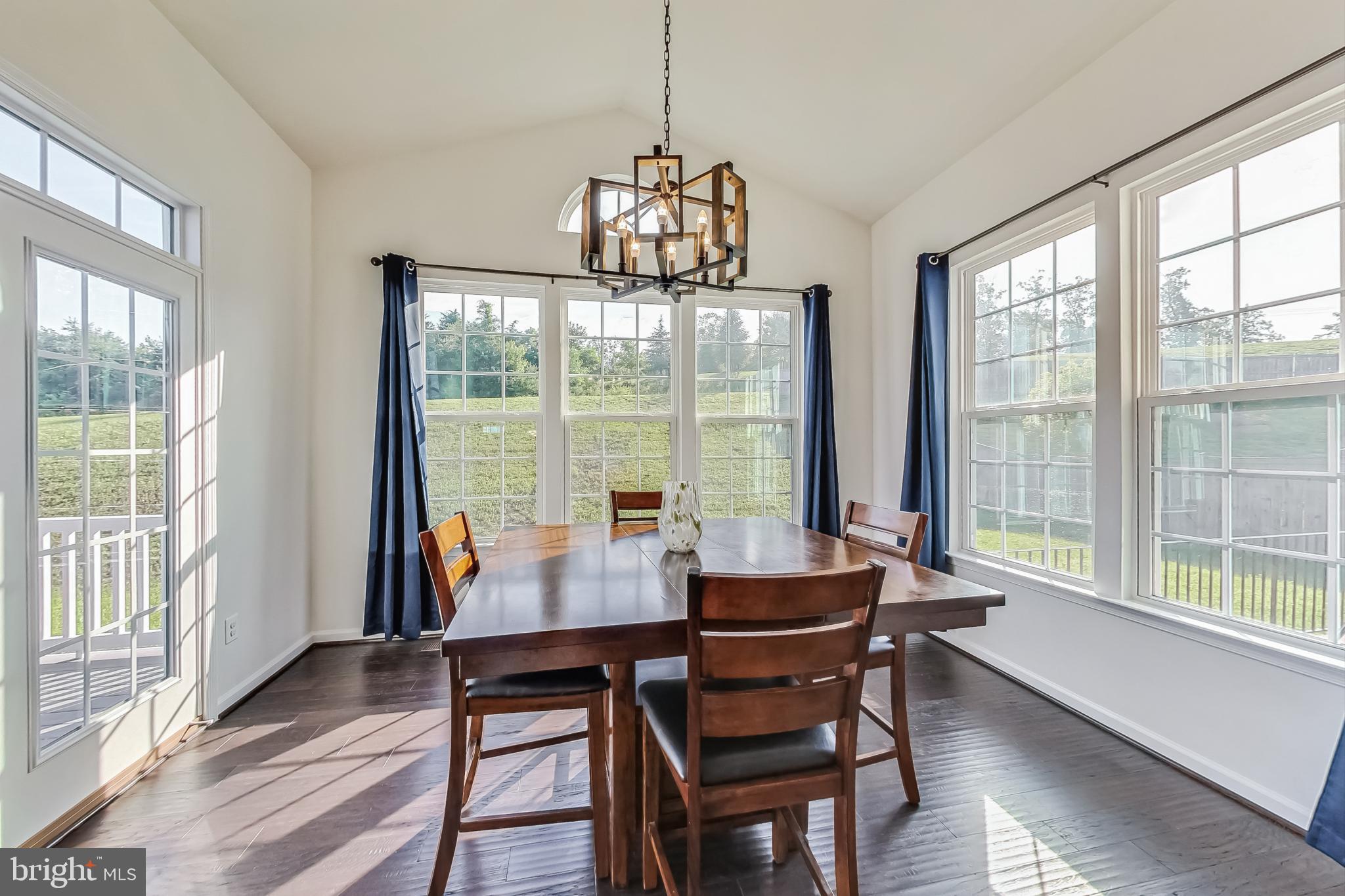 MARBURY - Residential