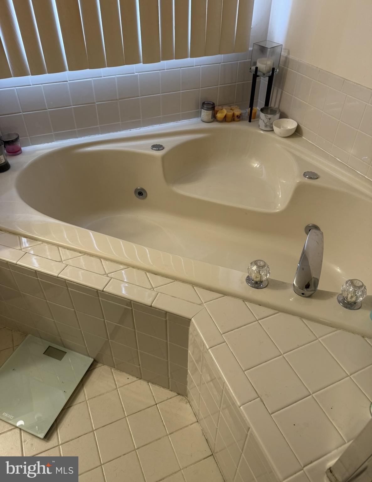 CHANCELLOR PARK - Residential Lease