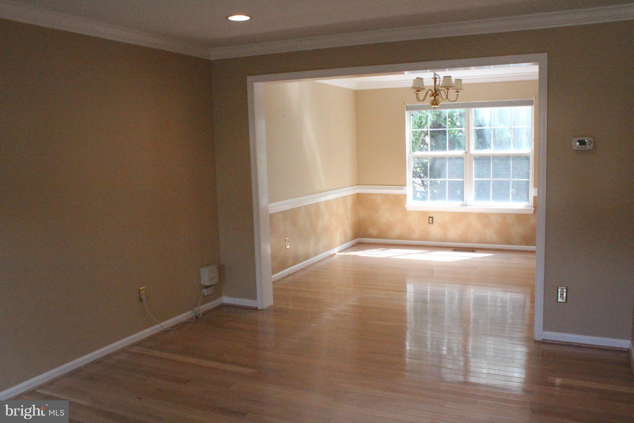 POTOMAC LAKES - Residential Lease