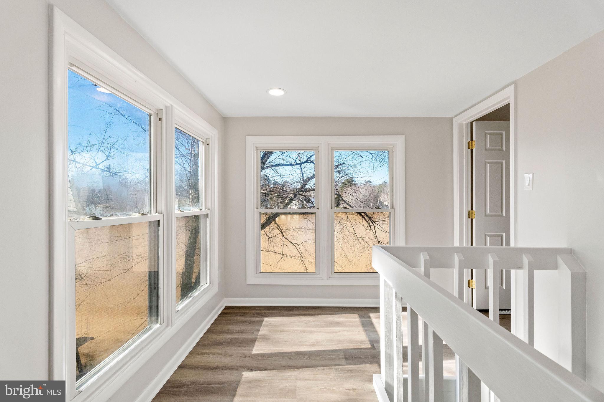 ASHBROOK - Residential