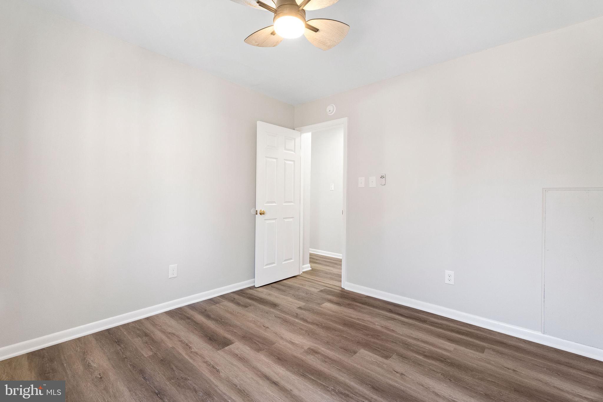 ASHBROOK - Residential