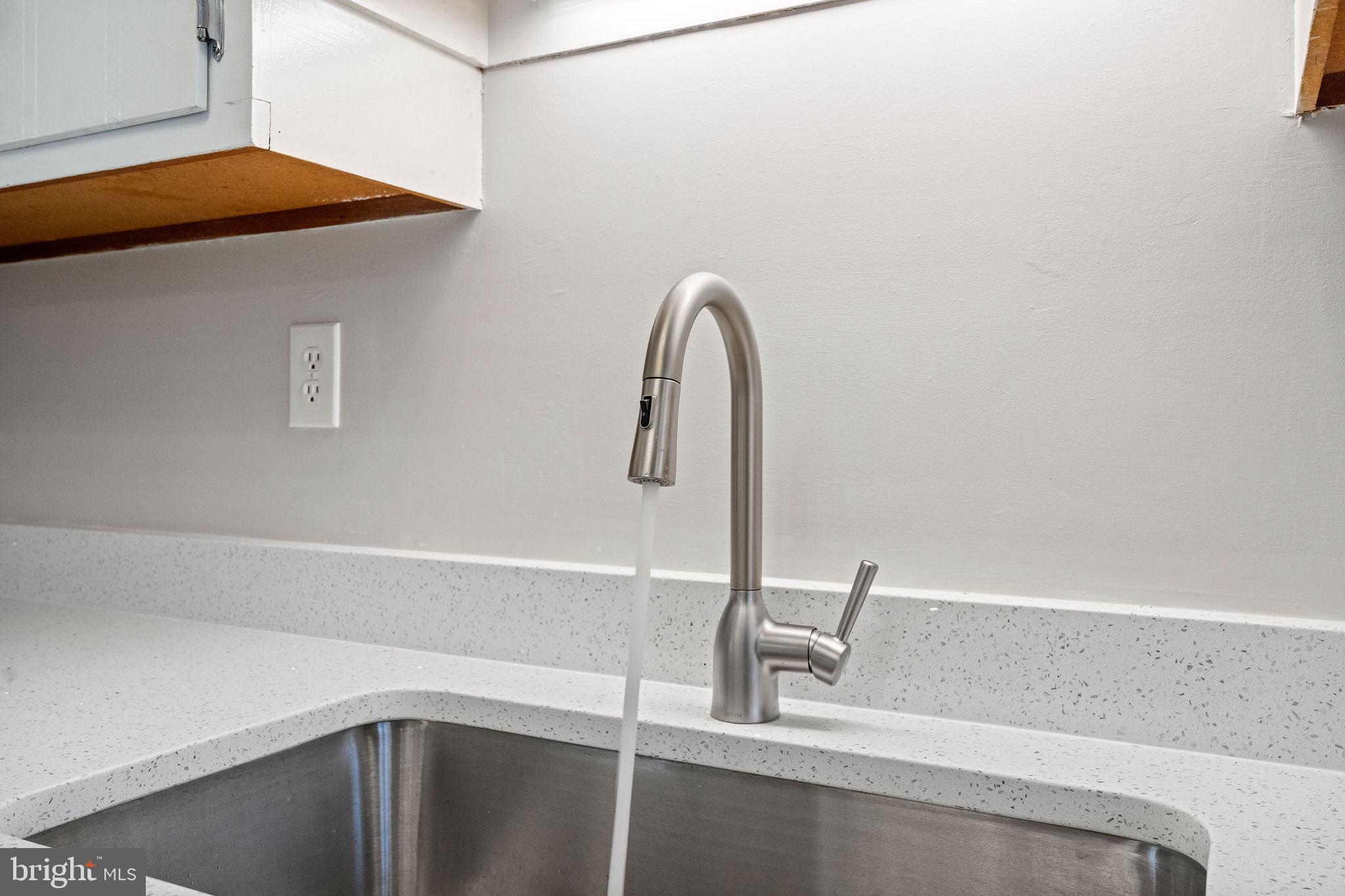 ASHBROOK - Residential