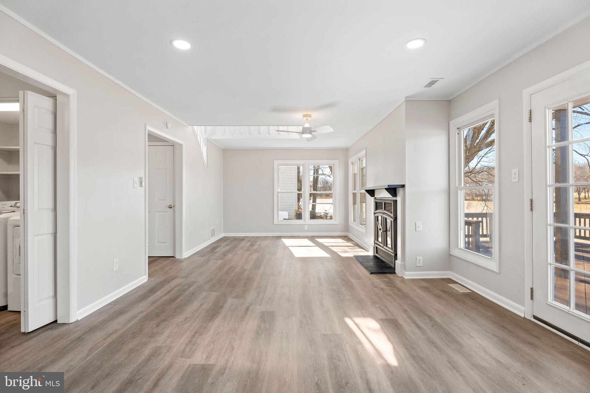 ASHBROOK - Residential