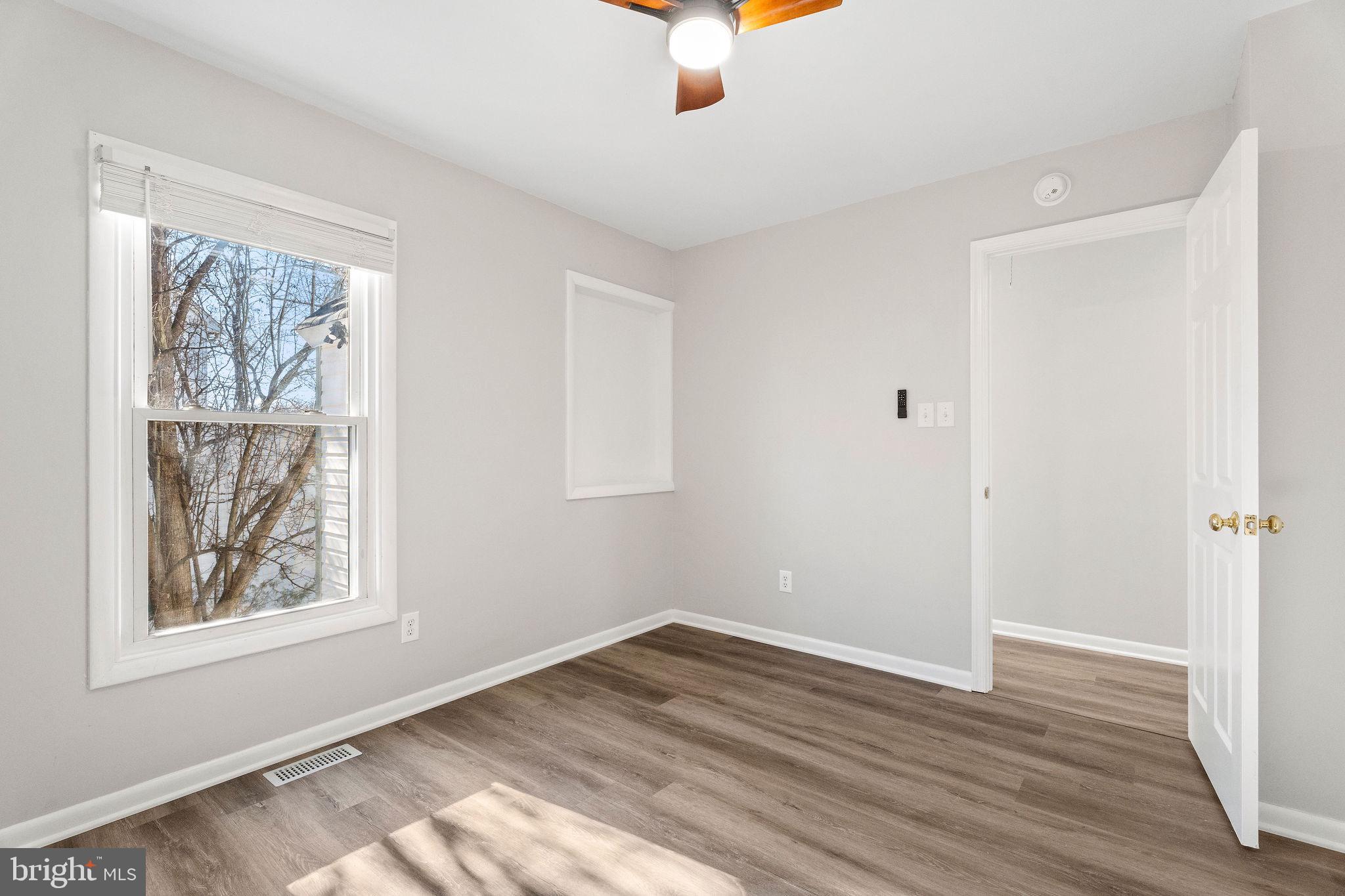 ASHBROOK - Residential