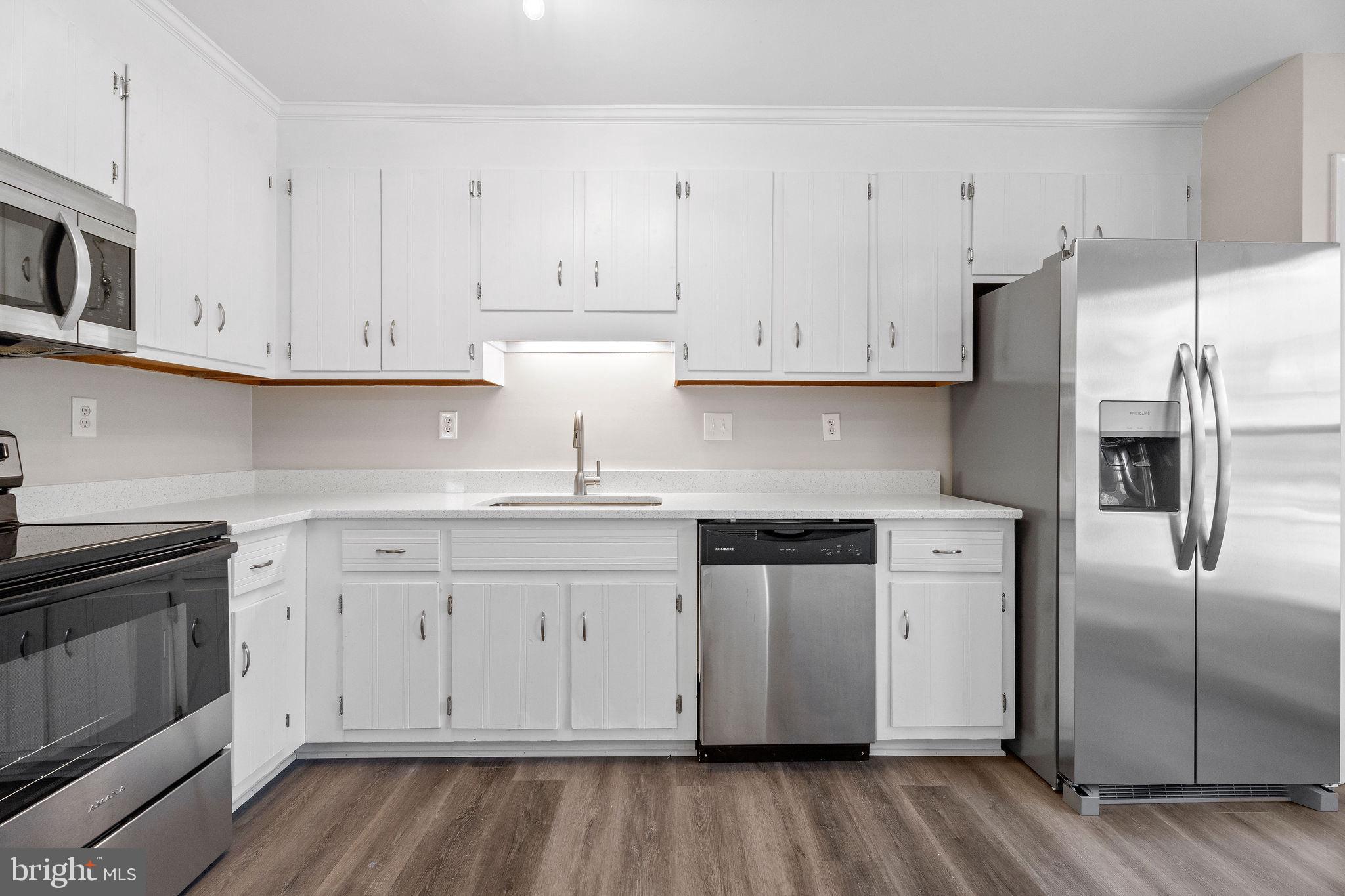 ASHBROOK - Residential