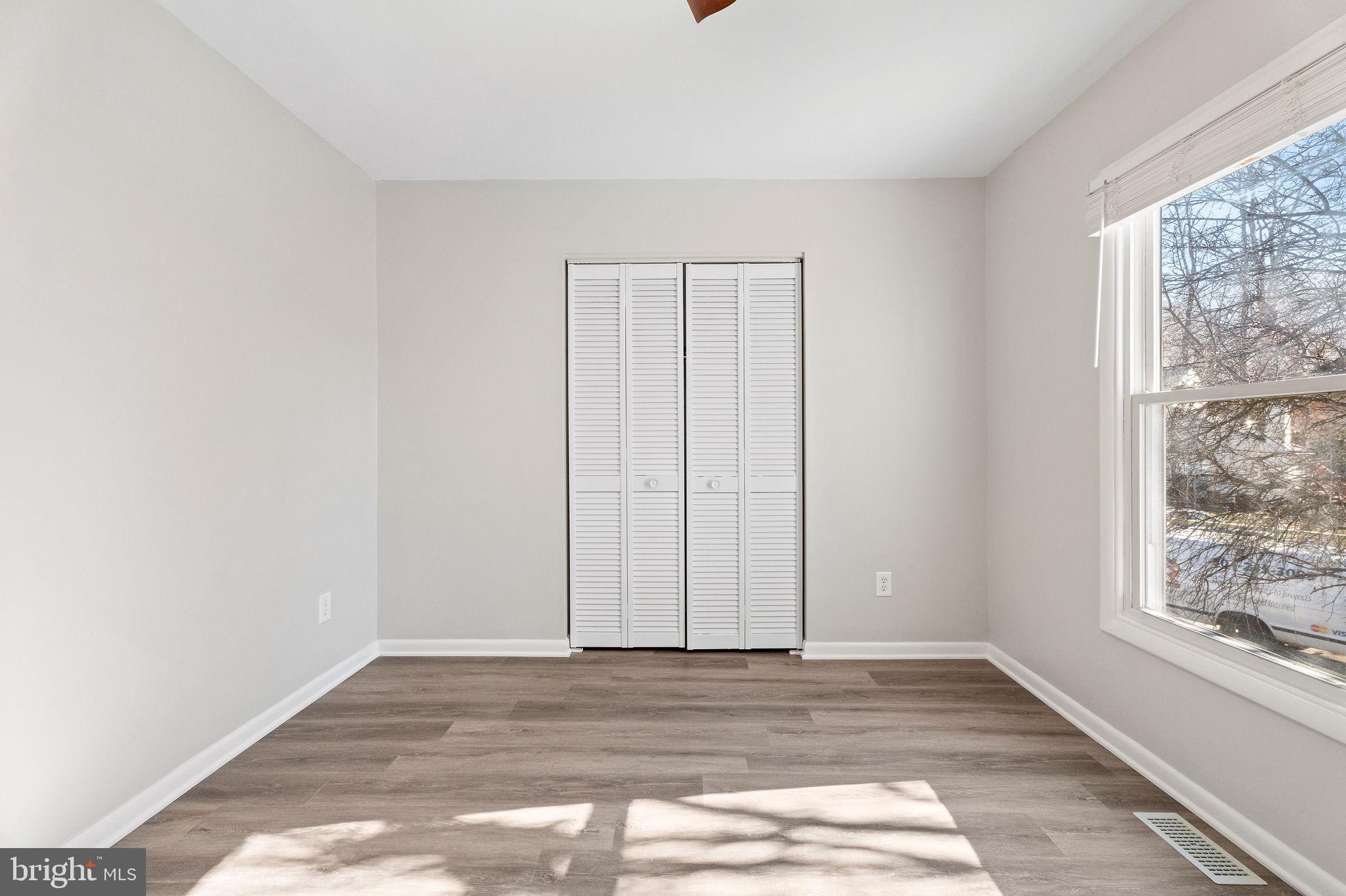 ASHBROOK - Residential