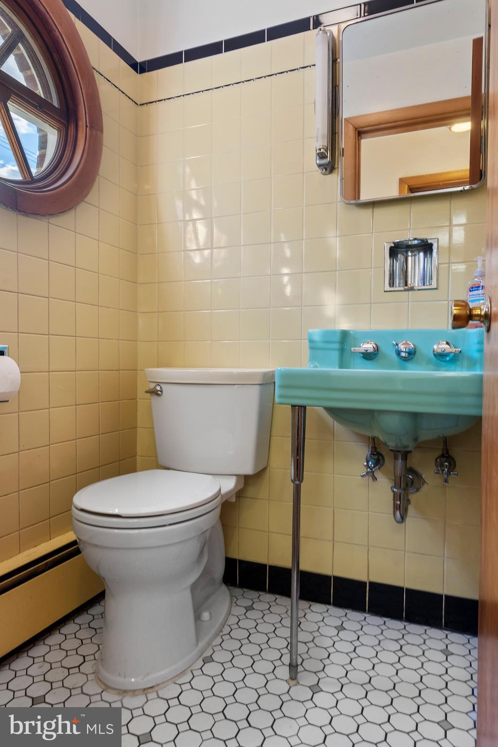 MECHANICSBURG BOROUGH - Residential