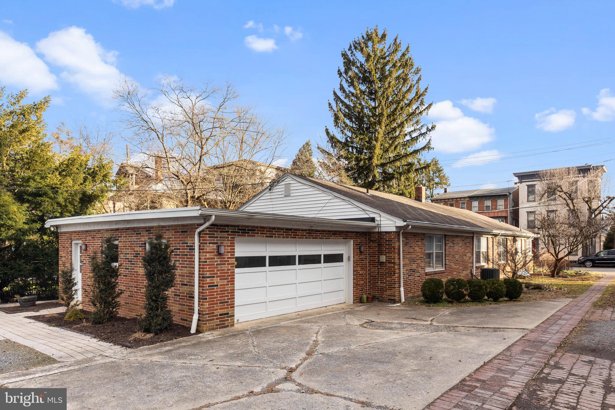 MECHANICSBURG BOROUGH - Residential