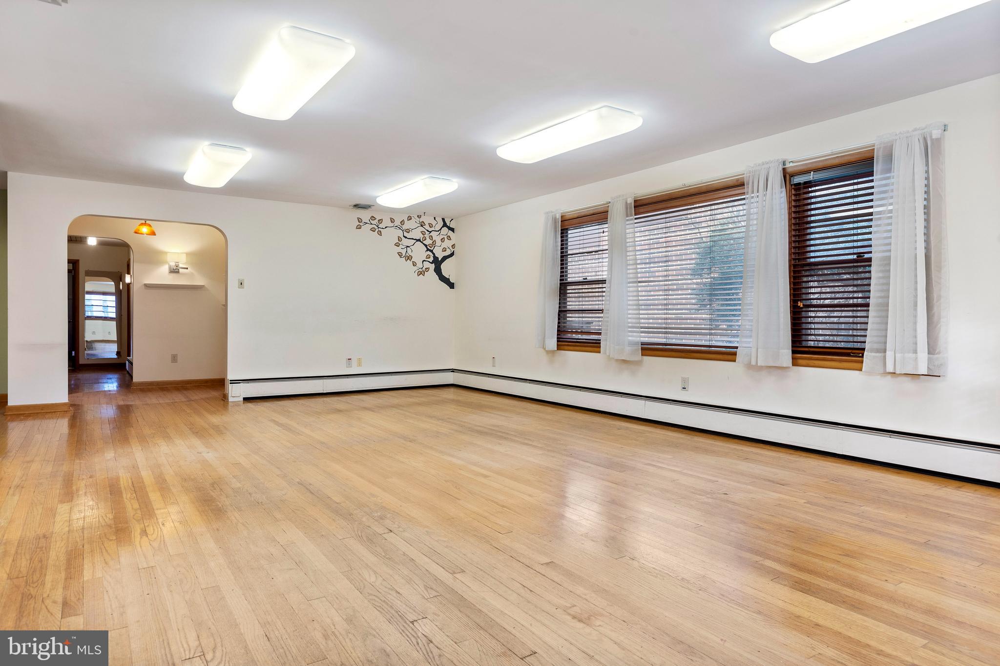 MECHANICSBURG BOROUGH - Residential