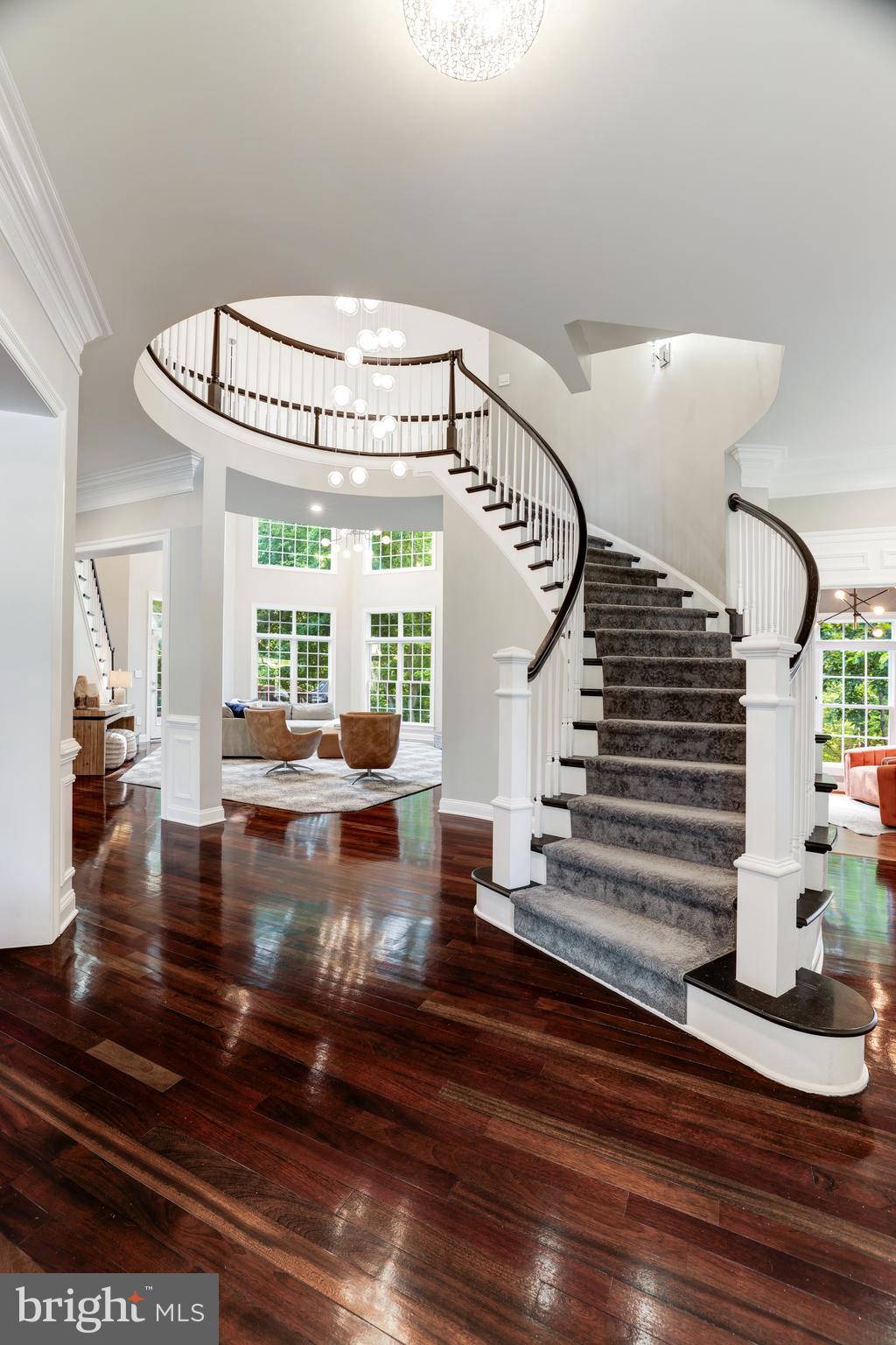 LANSDOWNE ON THE POTOMAC - Residential