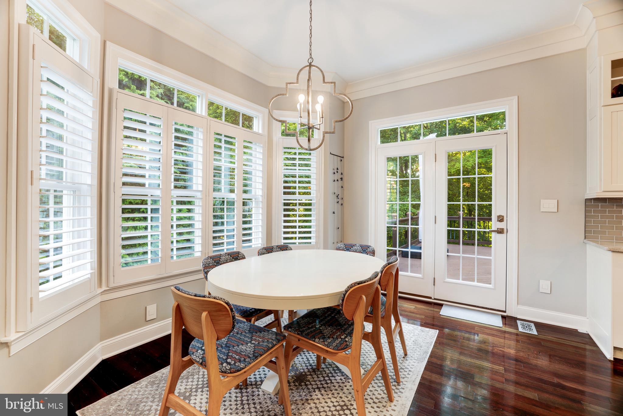 LANSDOWNE ON THE POTOMAC - Residential