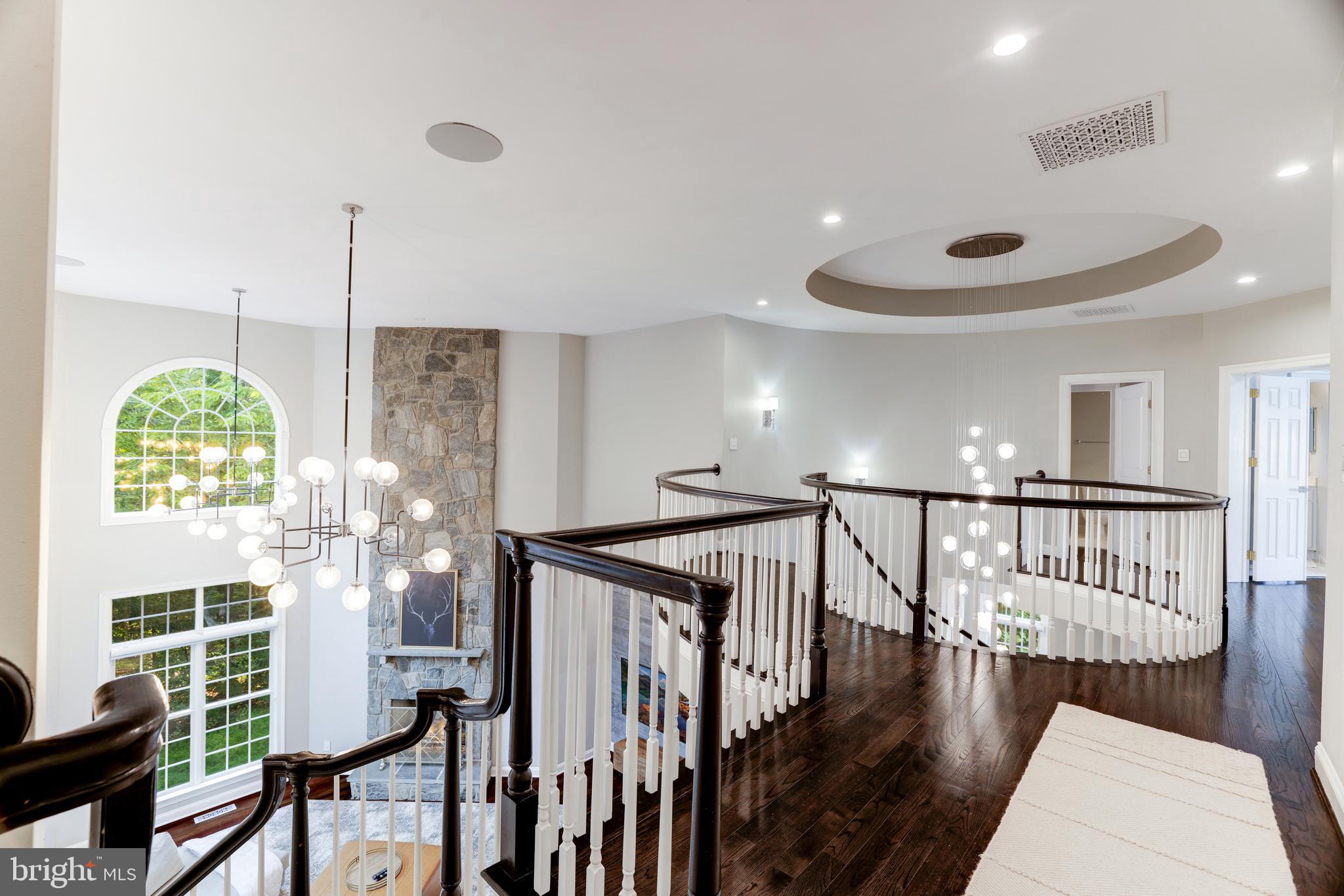 LANSDOWNE ON THE POTOMAC - Residential