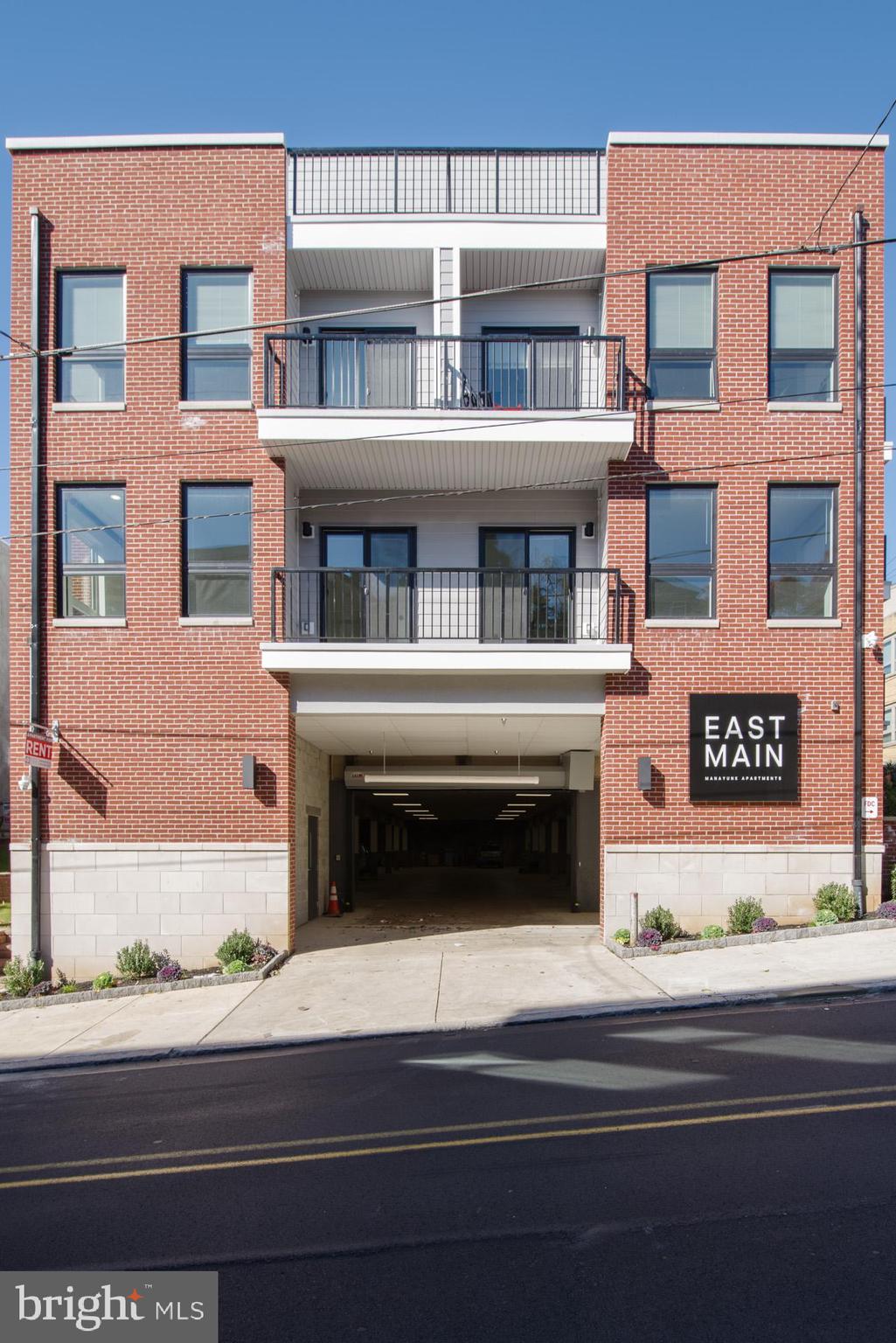 MANAYUNK - Residential Lease