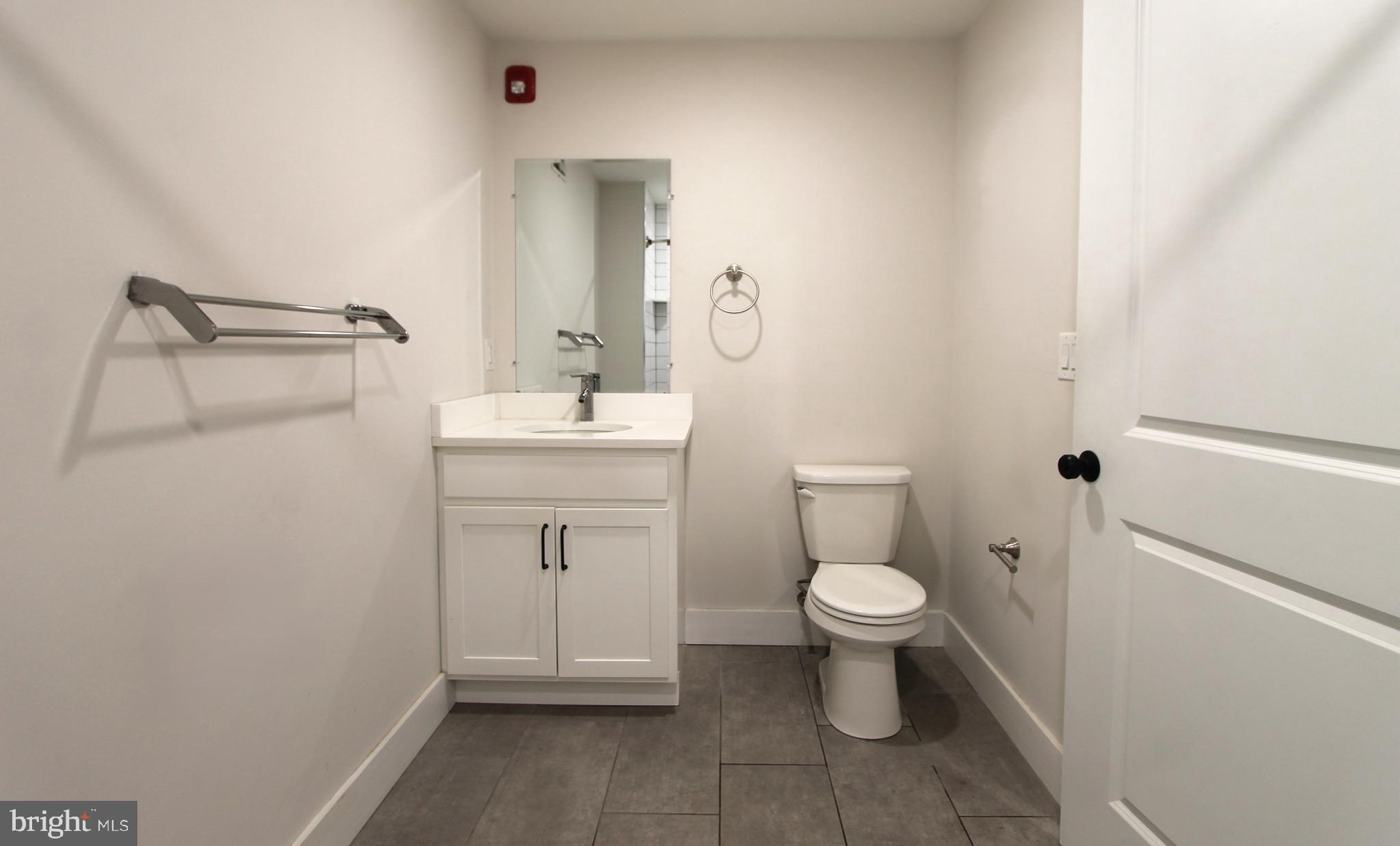 MANAYUNK - Residential Lease