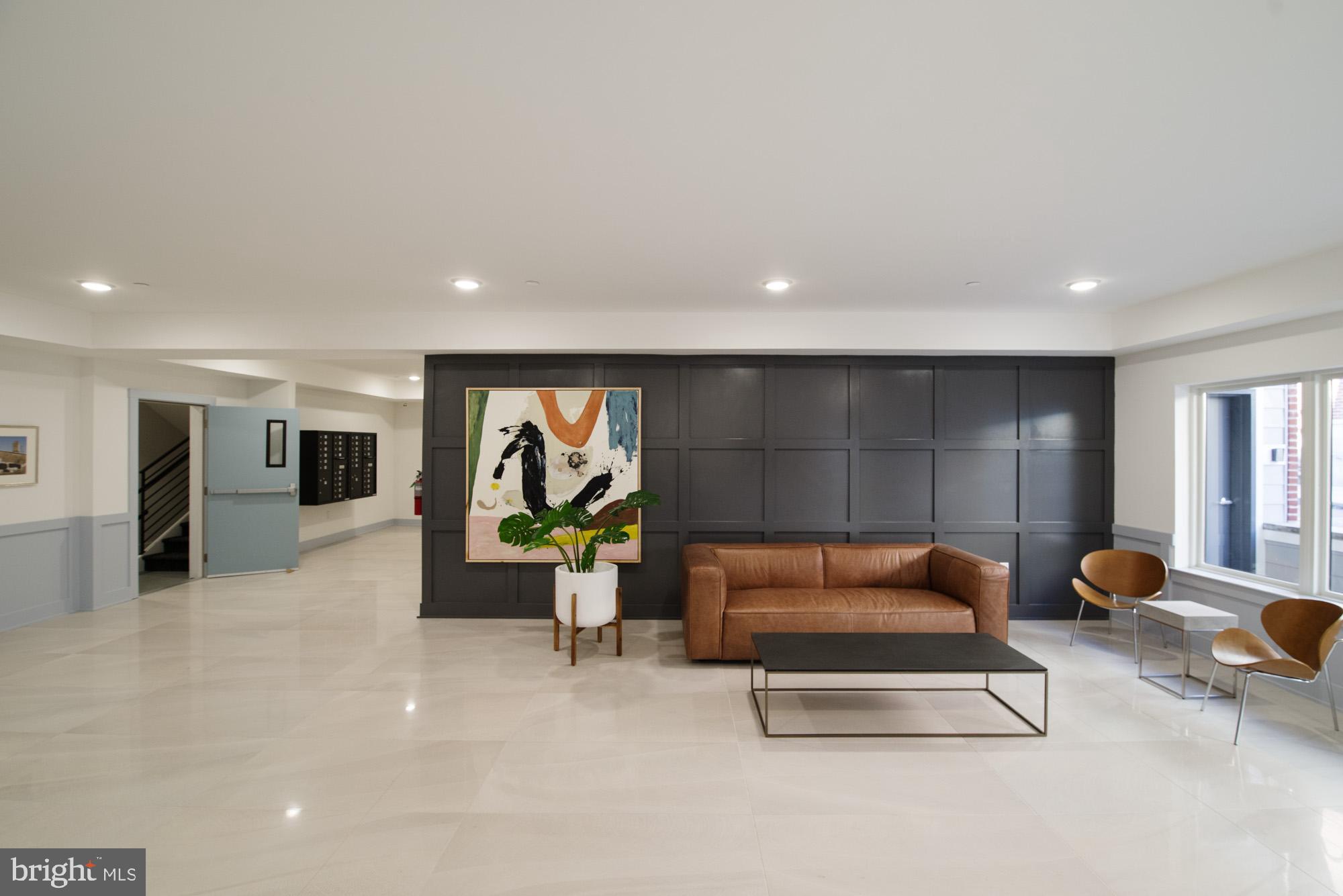 MANAYUNK - Residential Lease